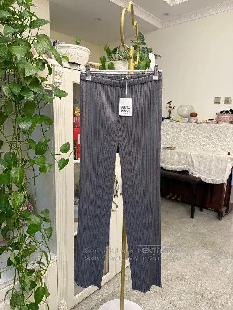 Issey Miyake Issey Miyake Dark Gray Straight - Leg Pants (SF Express Fr Size 31" - 1 Thumbnail