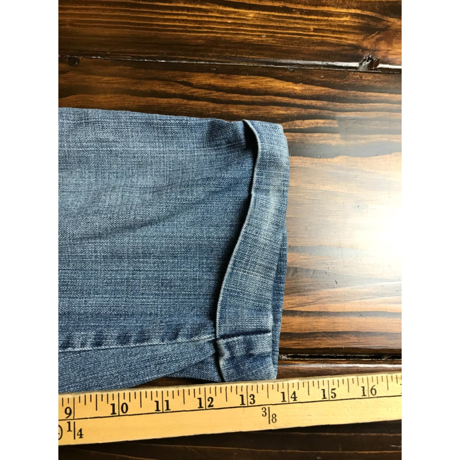 Vintage LEI Jeans, Women's Size 30, Blue Denim Capri Cuffed Pockets Regular Rise Low, 30, Adult Women, Capri Jeans, Fall Spring Summer, Womens Size 30" / US 8 / IT 44 - 5 Thumbnail