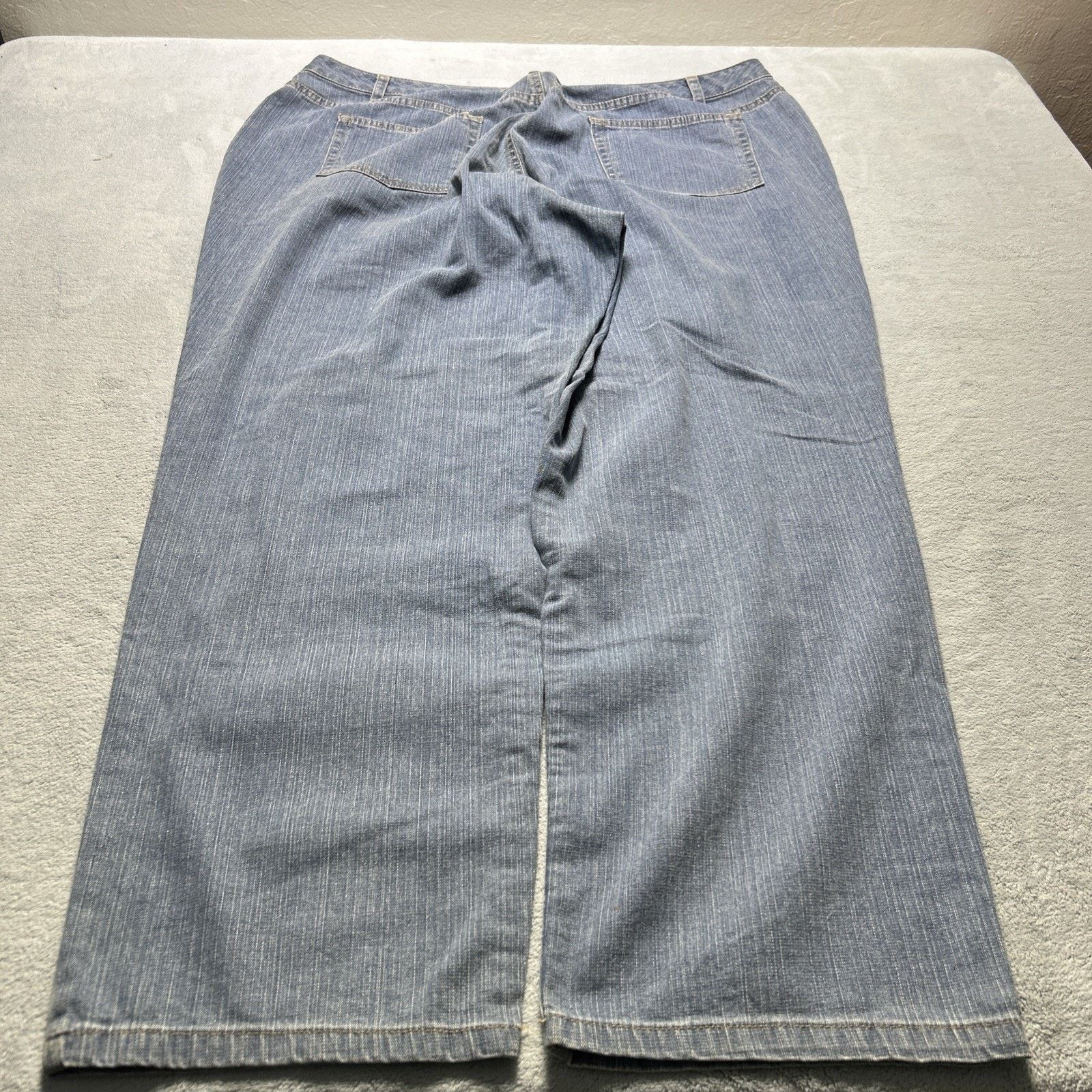 Liz Claiborne Beyond Baggy Jeans Womens 18W 41x30 Hamilton Wide Baggie Size 40" / US 18 - 2 Thumbnail