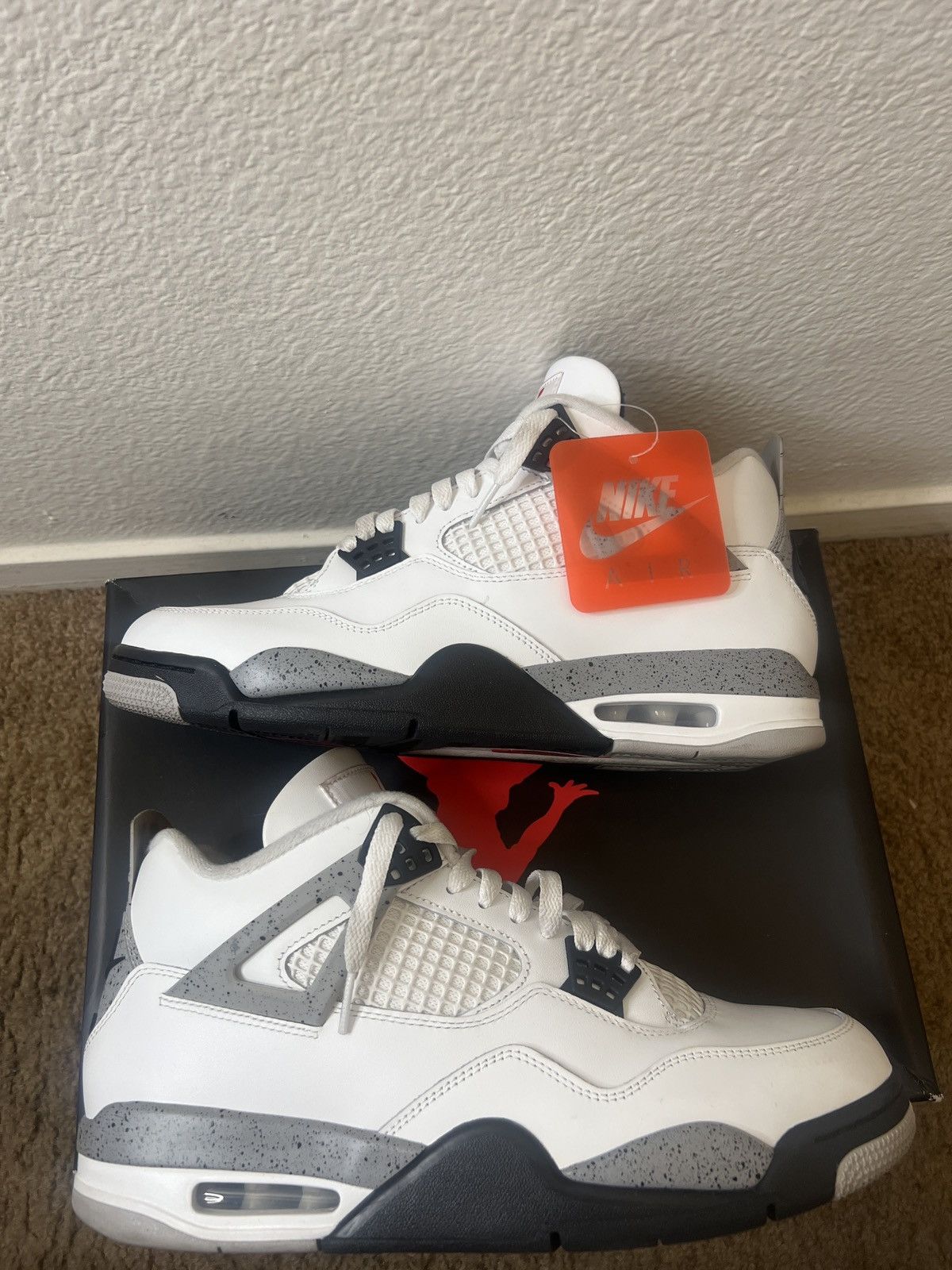 Jordan Brand Jordan 4 “White Cement” Size US 10.5 / EU 43-44 - 2 Thumbnail