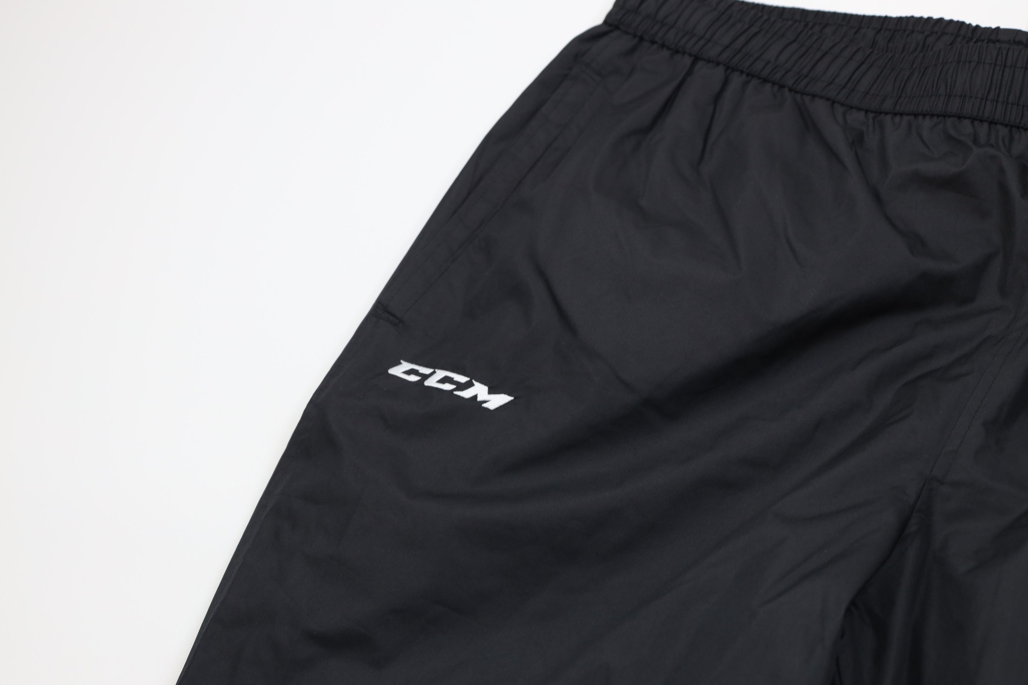 Ccm Vintage Y2K CCM Hockey Waterproof Windbreaker Pants Black Size US 38 / EU 54 - 7 Thumbnail