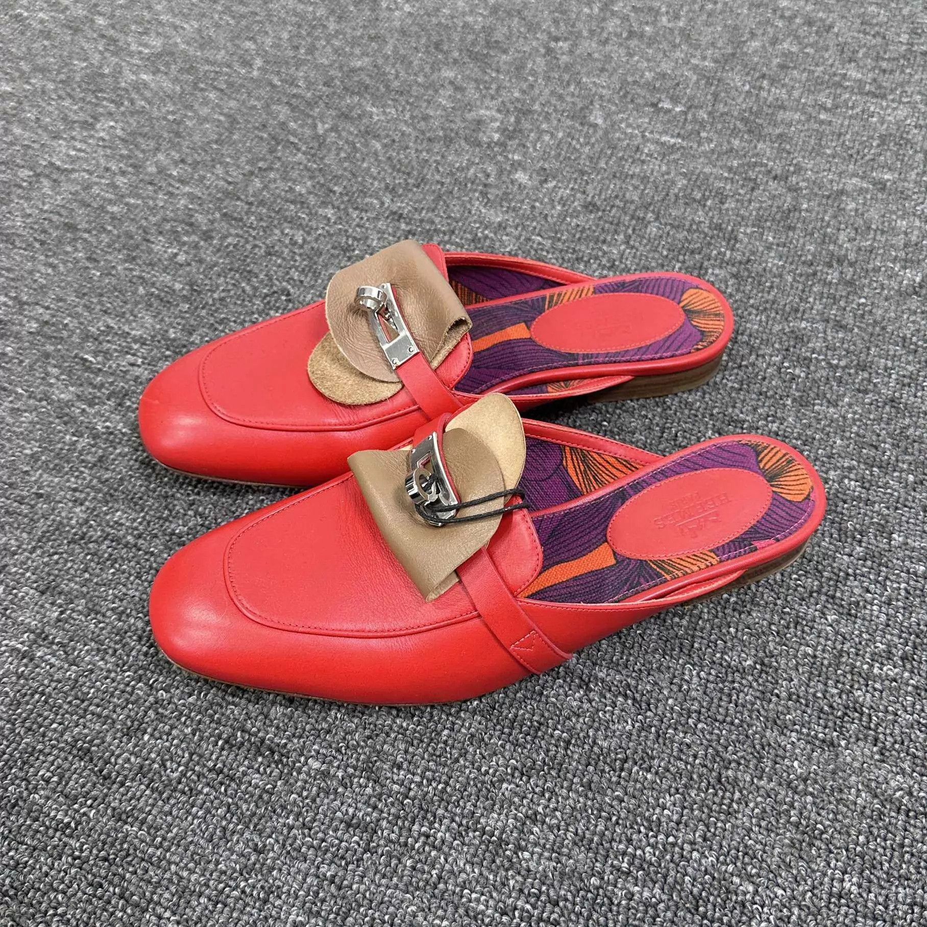 Hermes HERMES Red Kelly Mule Flat 36 Size US 5.5 / IT 35.5 - 1 Thumbnail