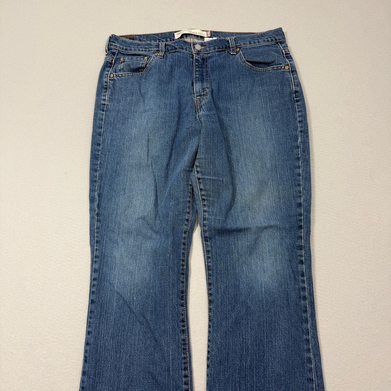 Levi's Vintage Levis 515 Nouveau Boot Cut Jeans Women's 16 M Blue Size 38" / US 16 / IT 52 - 2 Thumbnail