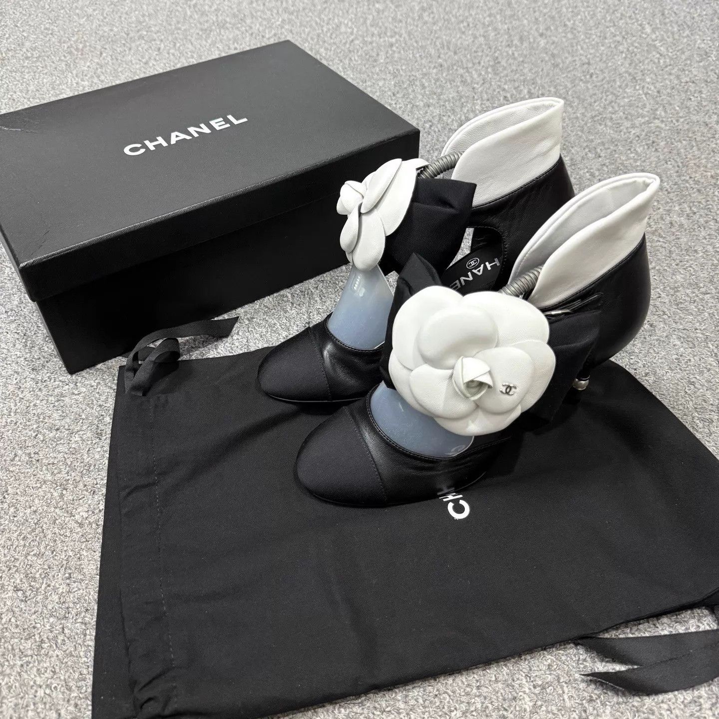 Chanel Chanel Camellia High Heel Sandals Unused 36.5 Size US 6 / IT 36 - 1 Thumbnail
