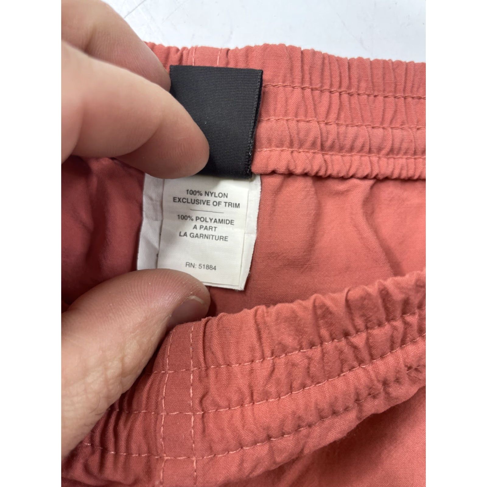 Patagonia VINTAGE Patagonia Baggies Shorts Women L Drawstring Elastic Waist 90s Peach Nylon Logo Regular Size 36" / US 14 / IT 50 - 6 Thumbnail