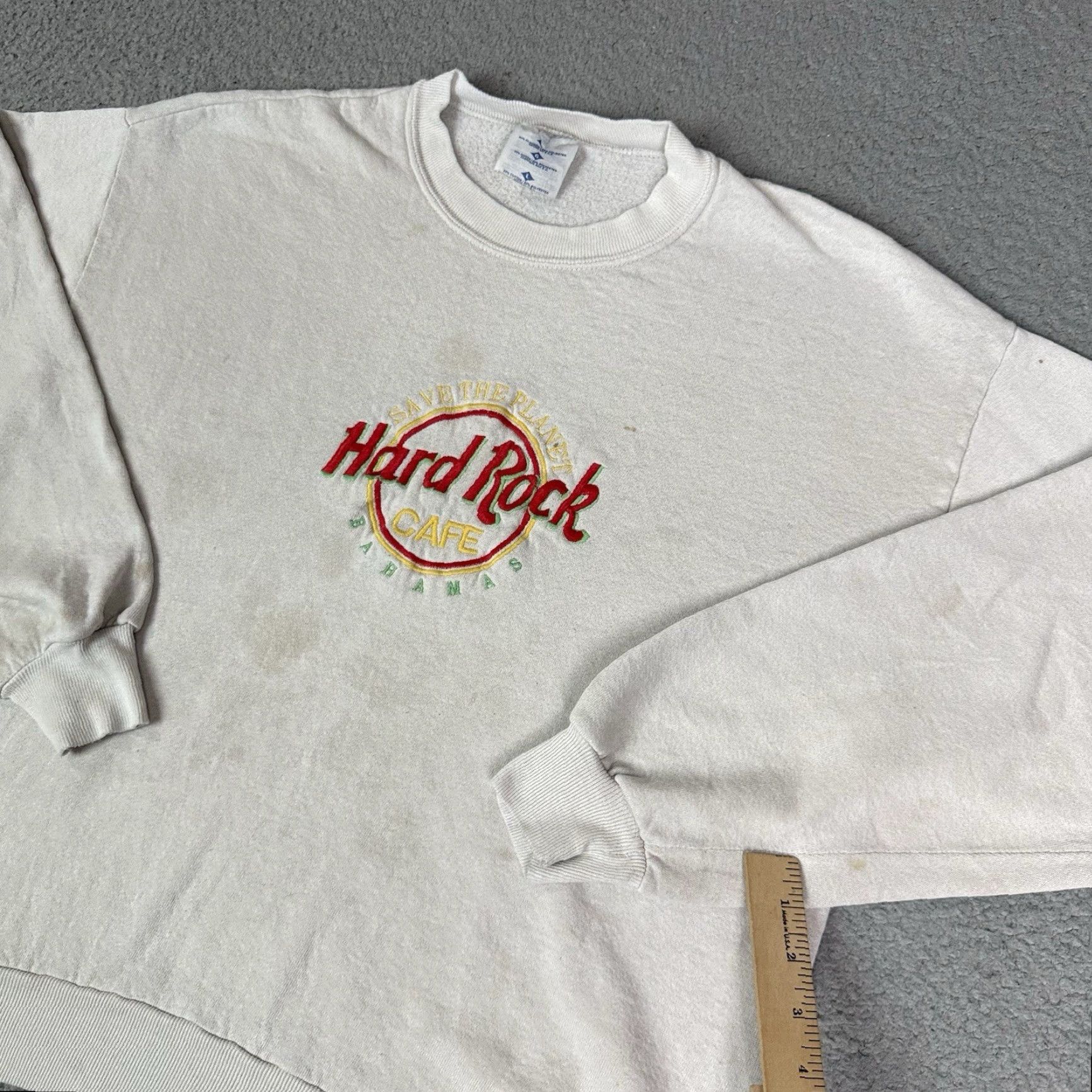 Hard Rock Cafe VINTAGE Hard Rock Cafe Sweatshirt Mens L White Bahamas 90s Logo Embroidered Retro 80s 90s Boys Mens Size US L / EU 52-54 / 3 - 7 Thumbnail