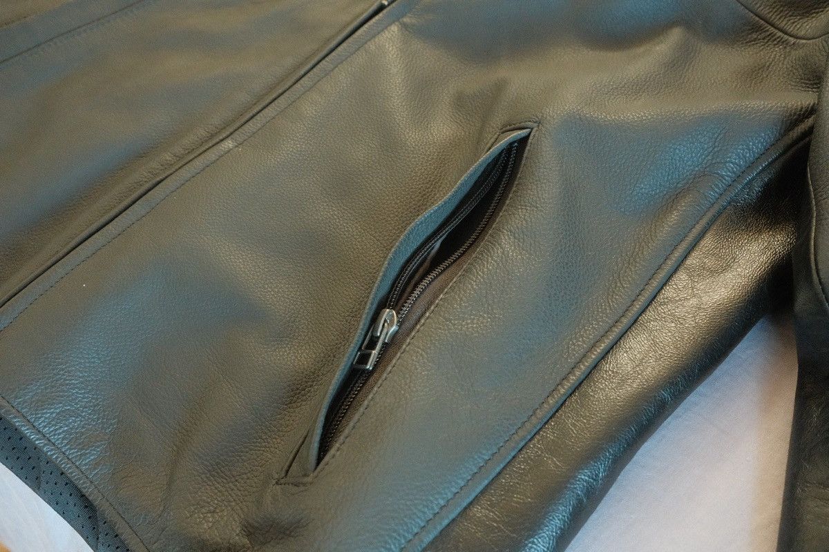 Other Dianese Men’s 48 Black Leather Motorcycle Jacket Size US M / EU 48-50 / 2 - 10 Thumbnail