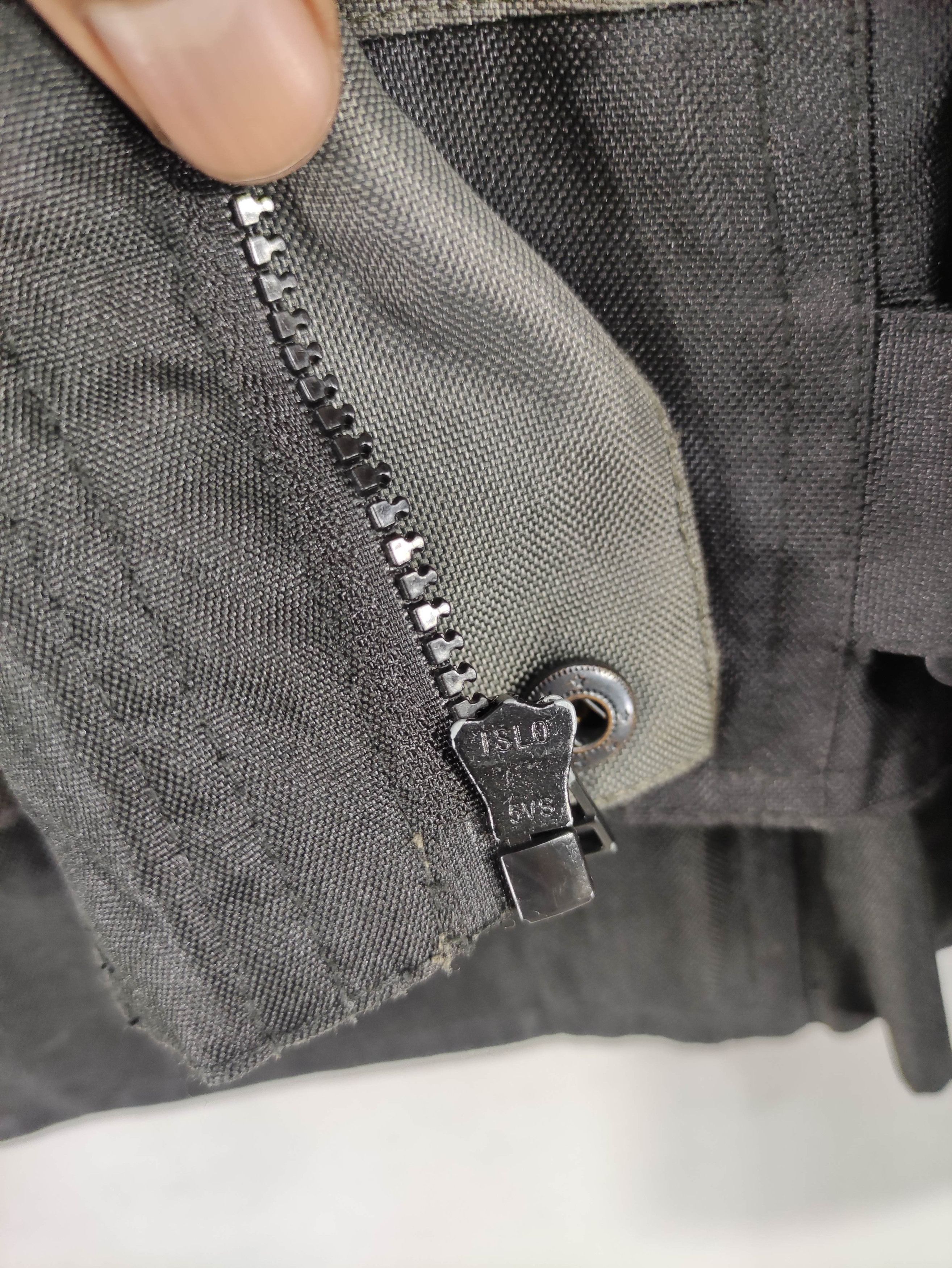 Sports Specialties Vintage Duhan Motorcycle Bike Faded Jacket Zipper Size US L / EU 52-54 / 3 - 10 Thumbnail