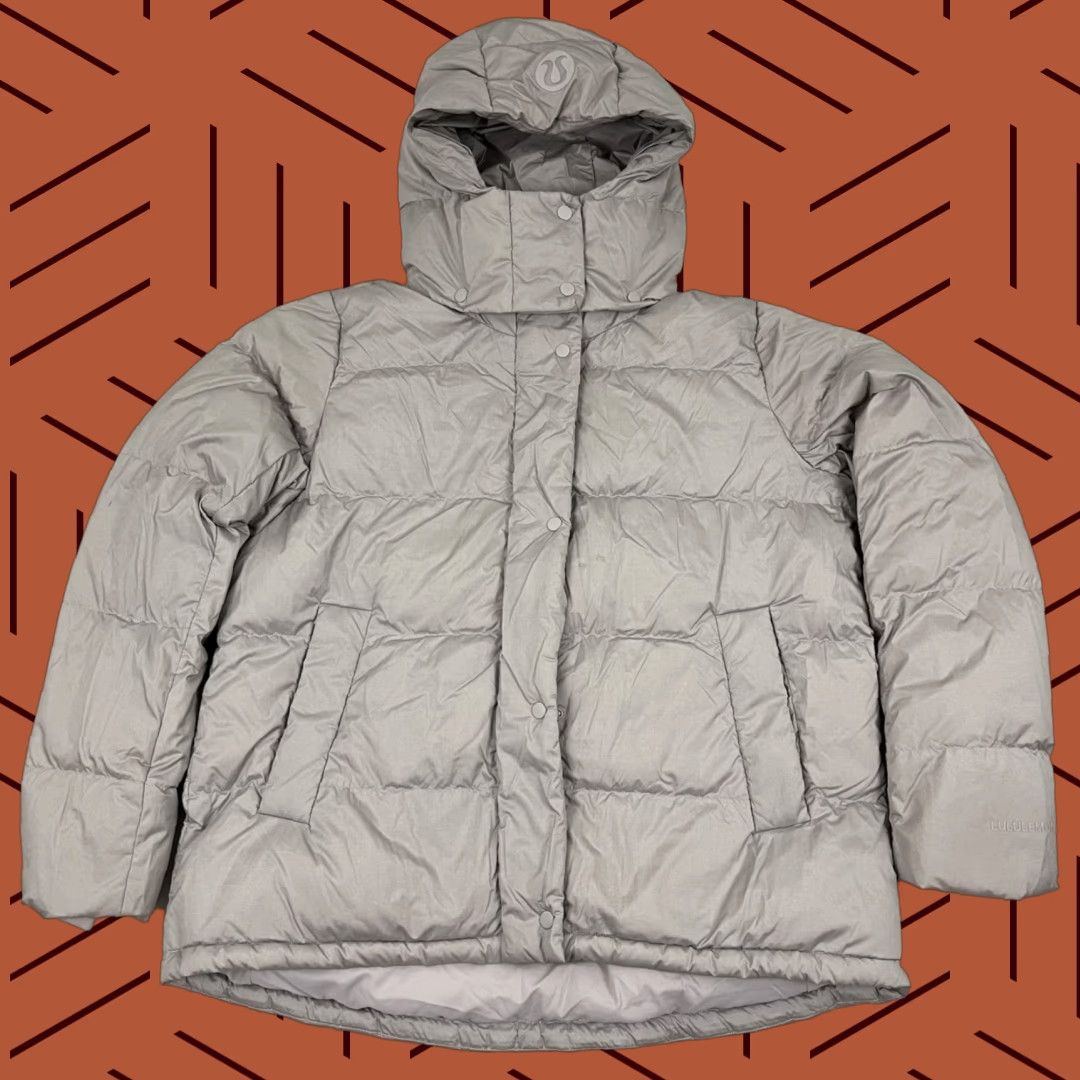 Lululemon Lululemon Wunder Puff Jacket Womens Size 10 Gray Goose Down Puffer Hooded Winter Size L / US 10 / IT 46 - 1 Thumbnail