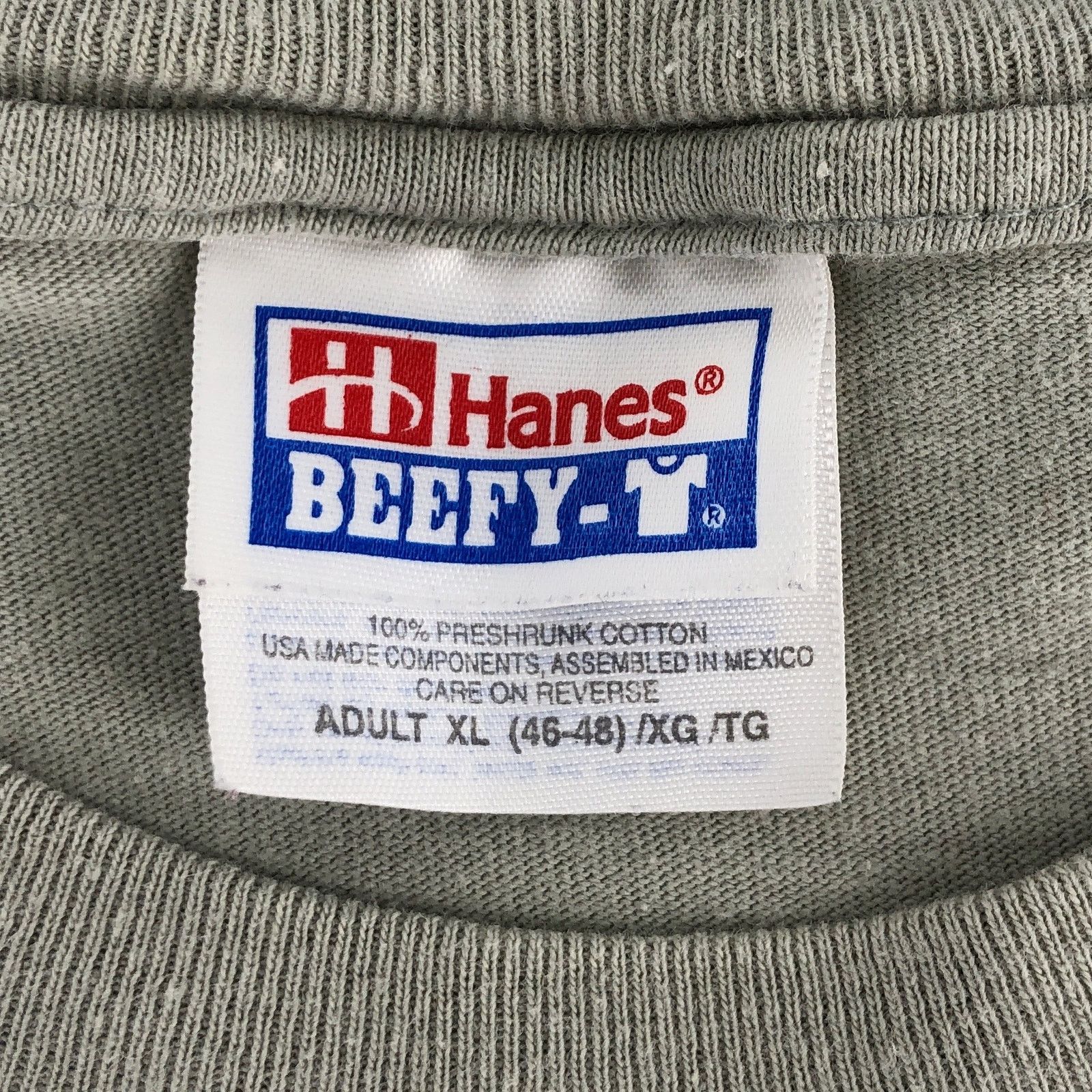 Hanes × Vintage Y2K Go Light Your World Matt 28: 19-20 tshirt Size US XL / EU 56 / 4 - 4 Thumbnail
