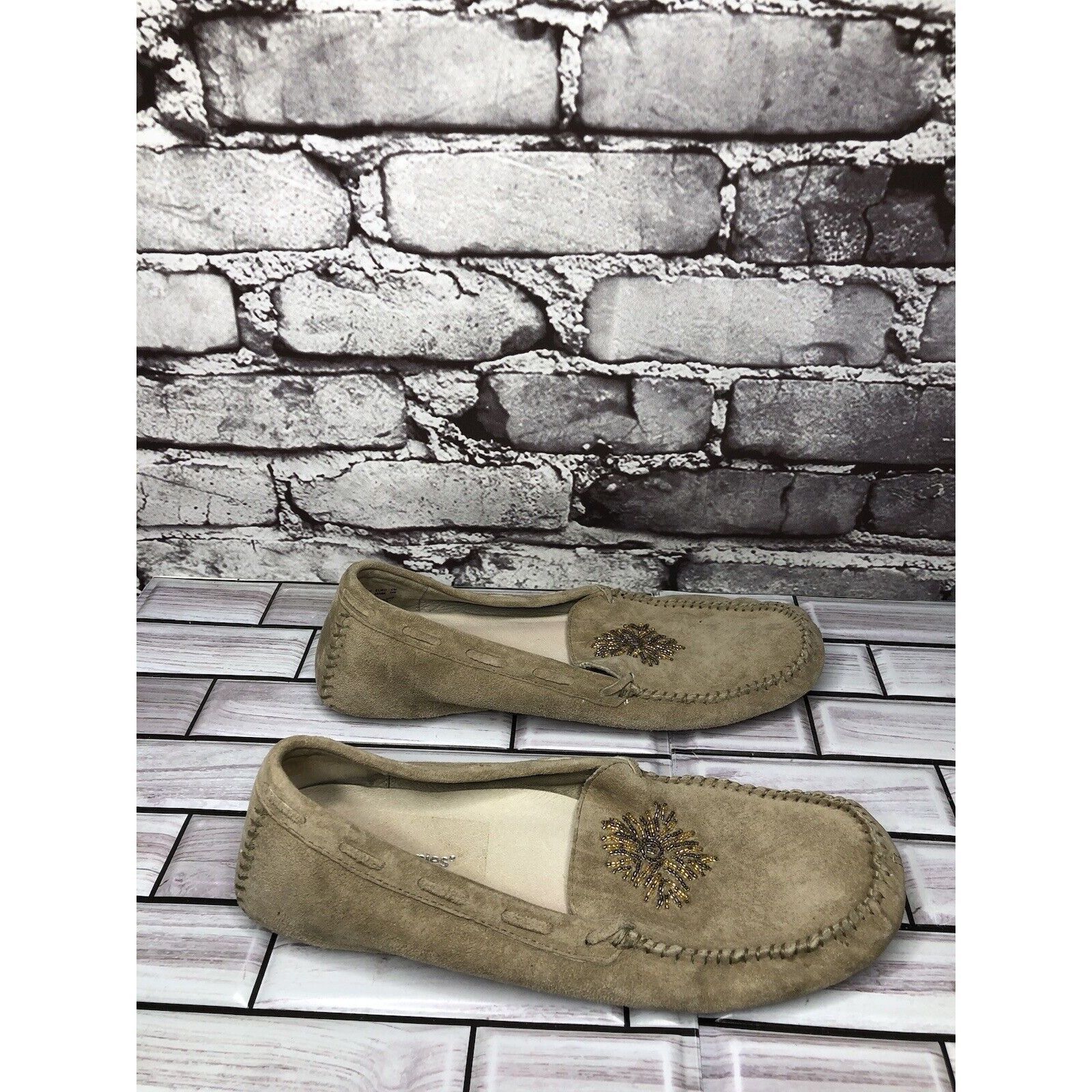 Hush Puppies Hush Puppies Beige Leather Gem Handsewn Loafers Driving Shoe Size US 7.5 / IT 37.5 - 15 Thumbnail