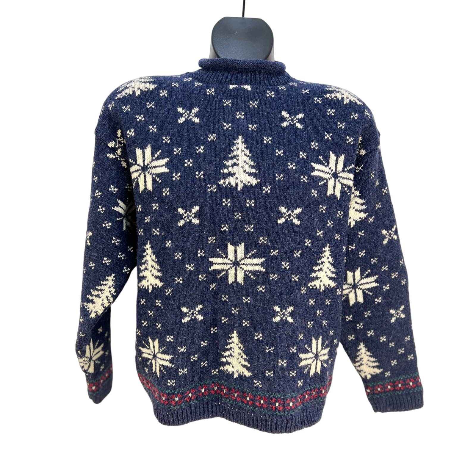 Vintage Vintage Wool North Country Outfitters Blue Winter Motifs Size US XL / EU 56 / 4 - 1 Thumbnail