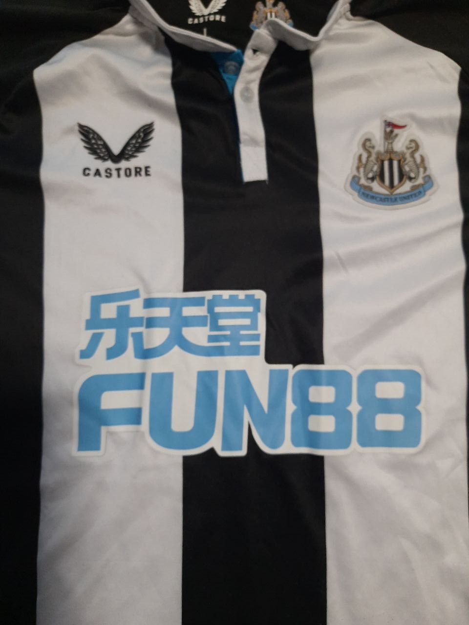 Other Gastore Newcastle United Jersey 2021-2022 Size US L / EU 52-54 / 3 - 8 Thumbnail