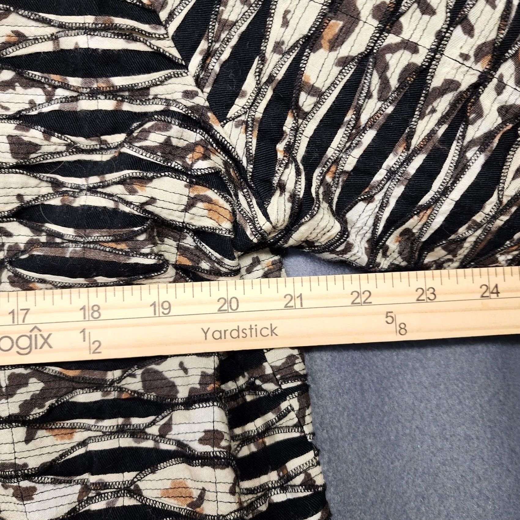 Vintage Chico's Jacket Womens XL Black Beige Textured Animal Print Button Front Size XL / US 12-14 / IT 48-50 - 4 Thumbnail