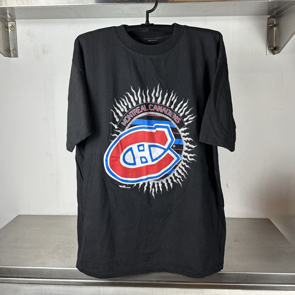 NHL × Vintage Vintage 90s Montreal Canadiens Logo Hockey NHL T-shirt Size US XL / EU 56 / 4 - 1 Thumbnail