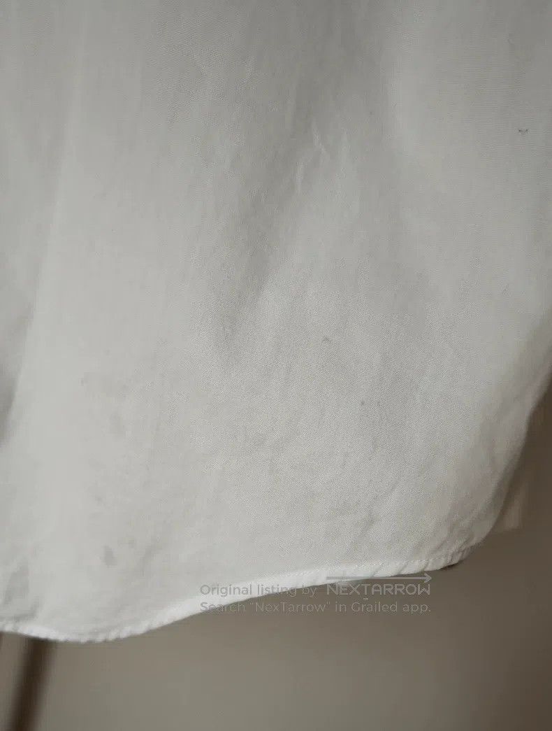Comme des Garcons Comme Des Garcons White shirt with gold buttons and small Size XS / US 0-2 / IT 36-38 - 8 Thumbnail
