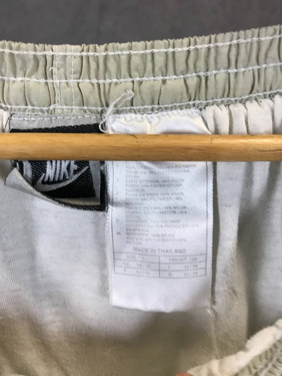 Nike × Vintage Nike swoosh vintage nylon shorts Size US 34 / EU 50 - 6 Thumbnail