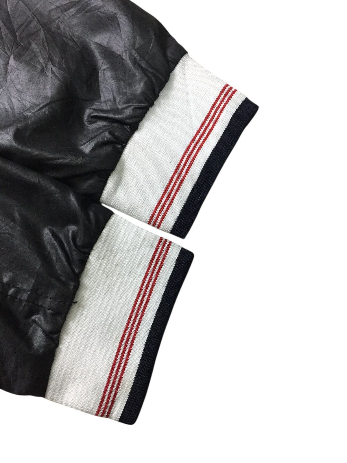 Moncler Moncler Bomber Jacket Size US L / EU 52-54 / 3 - 5 Thumbnail