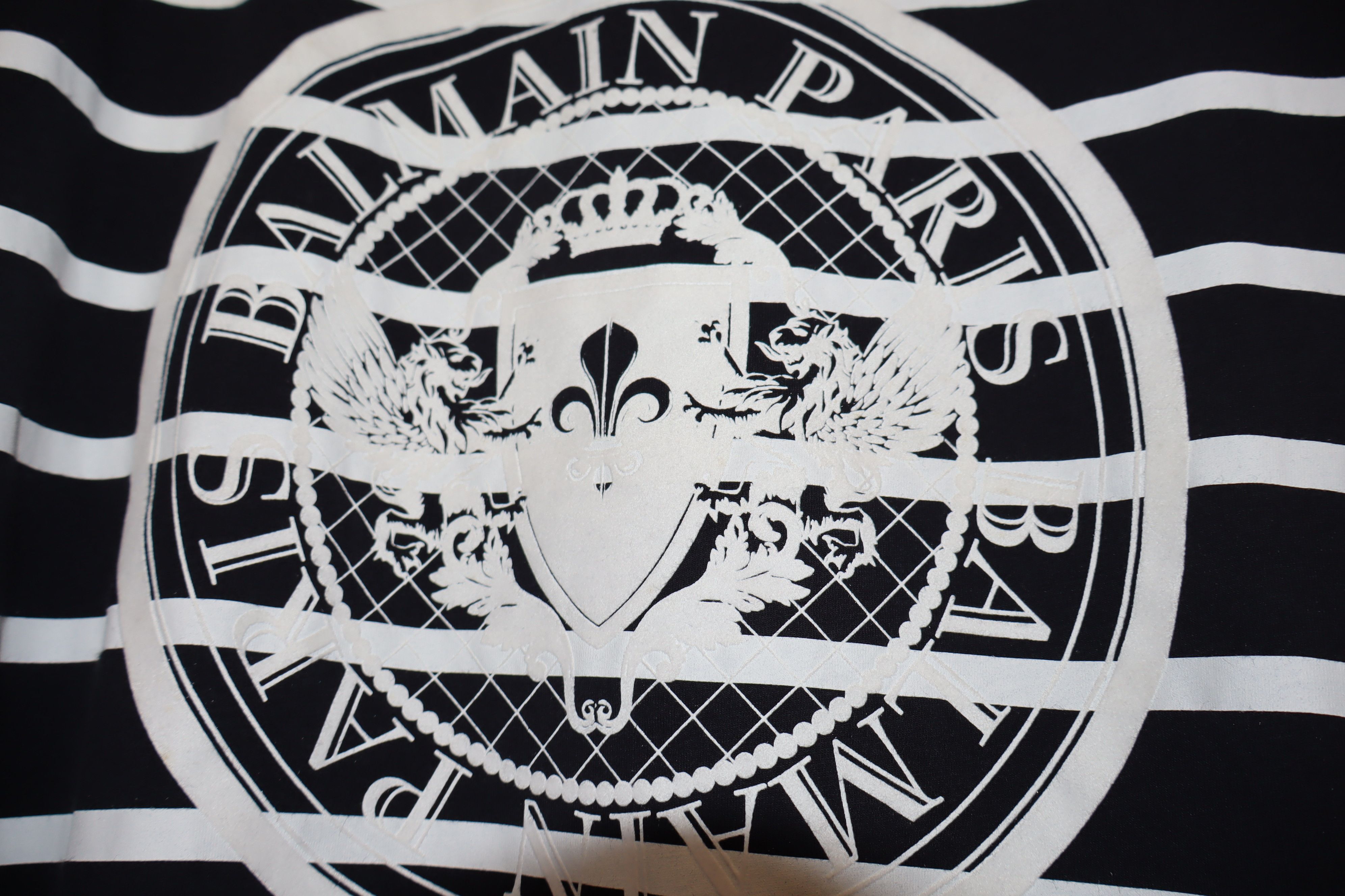 Balmain Navy striped logo t-shirt Size US M / EU 48-50 / 2 - 8 Thumbnail