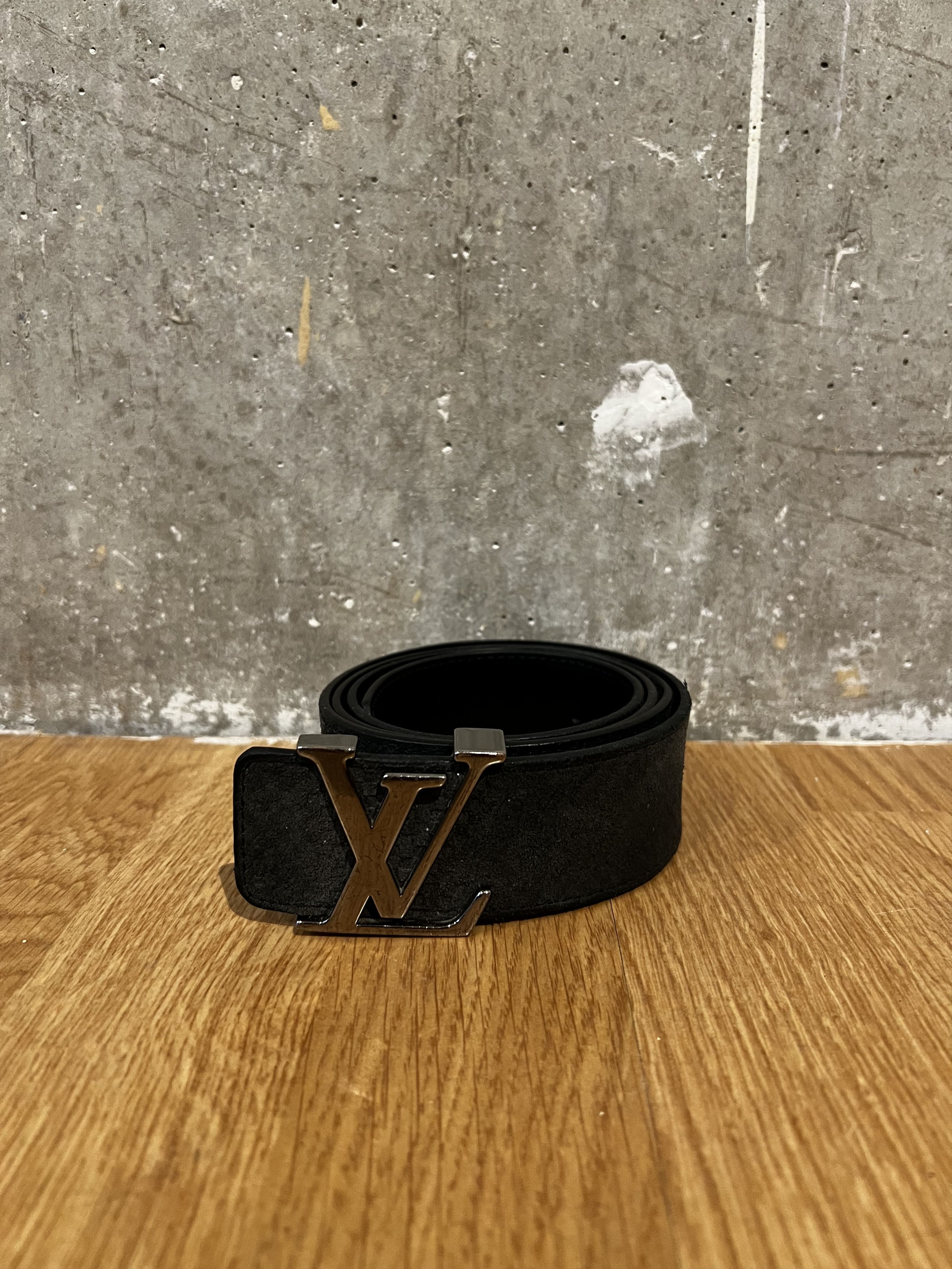 Louis Vuitton Louis Vuitton Initiales Mini Damier Suede Carbone Belt Size 38 - 1 Thumbnail