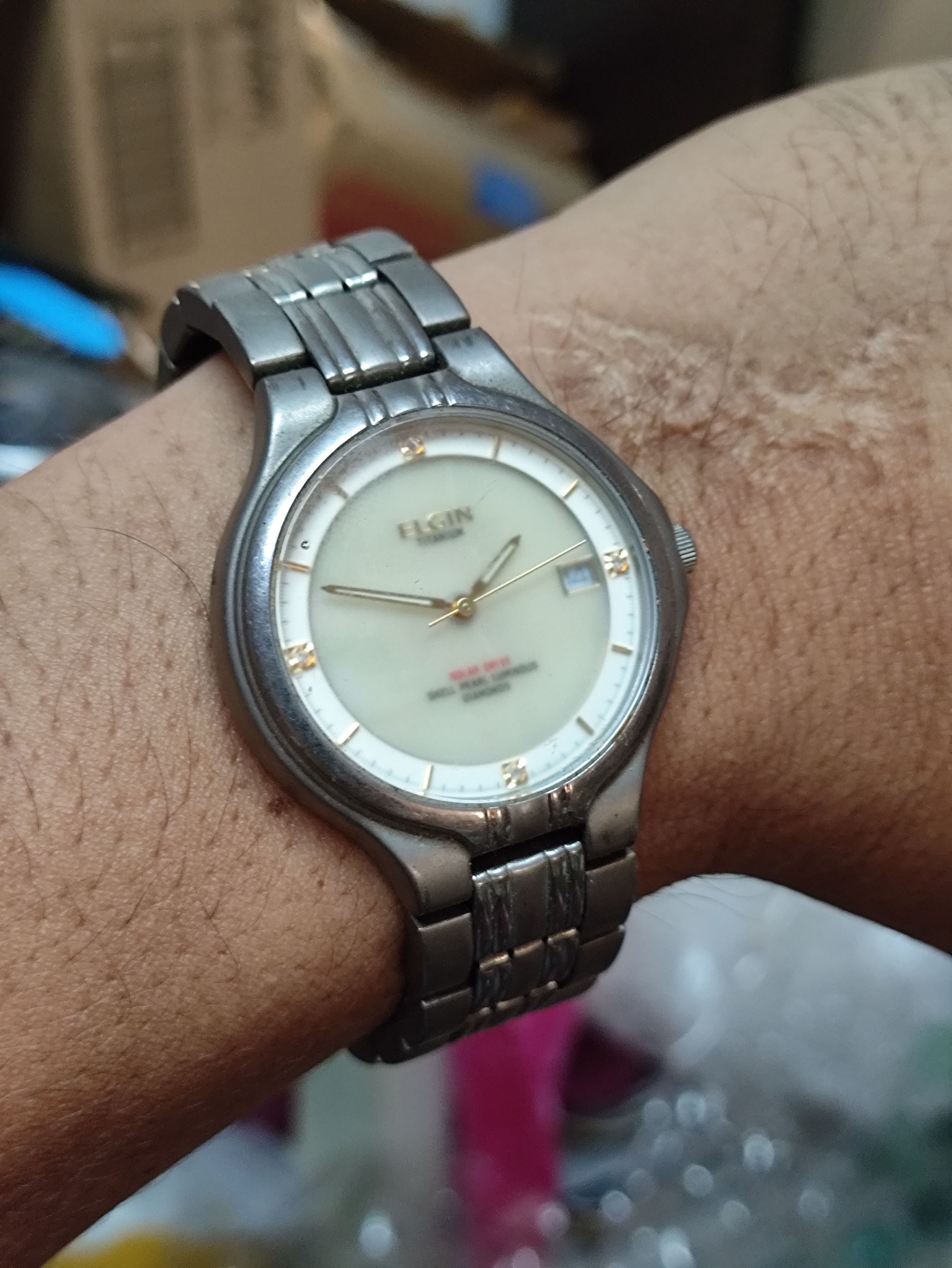 image of Elgin National Watch Company x Vintage Elgin Titanium Solar (Need Replace Battery) in Silver, Men's
