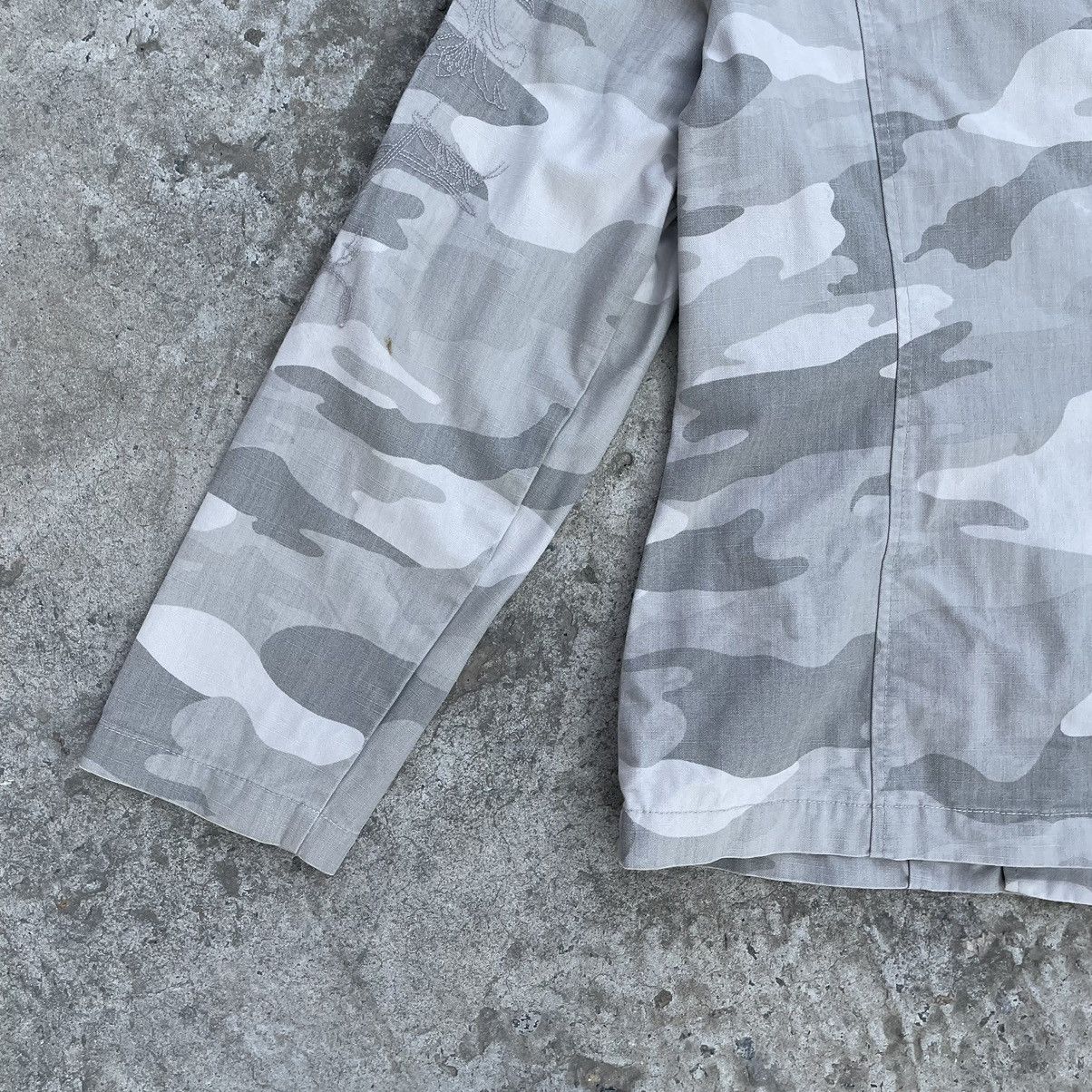 Japanese Brand Vintage Camo Japanese Style Light Jacket Y2K Style USA Size S / US 4 / IT 40 - 12 Thumbnail