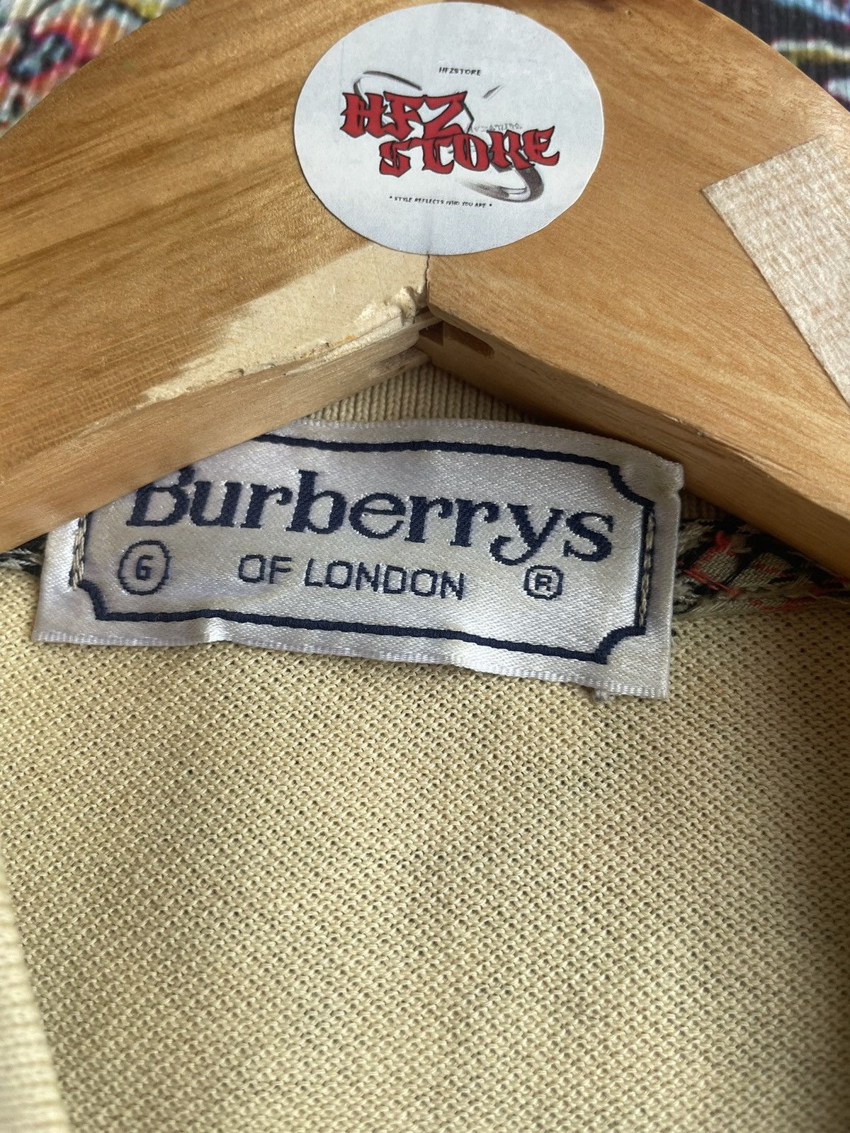 Burberry Vintage Burberrys Polo Shirt With Og Logo Size US M / EU 48-50 / 2 - 5 Thumbnail