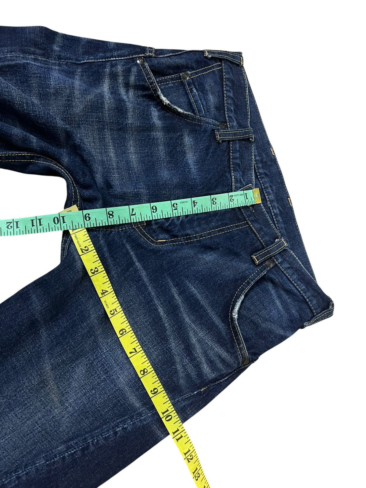 Japanese Brand RNA Twist Leg Distress Low Rise Flare Bootcut Jean Size US 29 - 15 Thumbnail