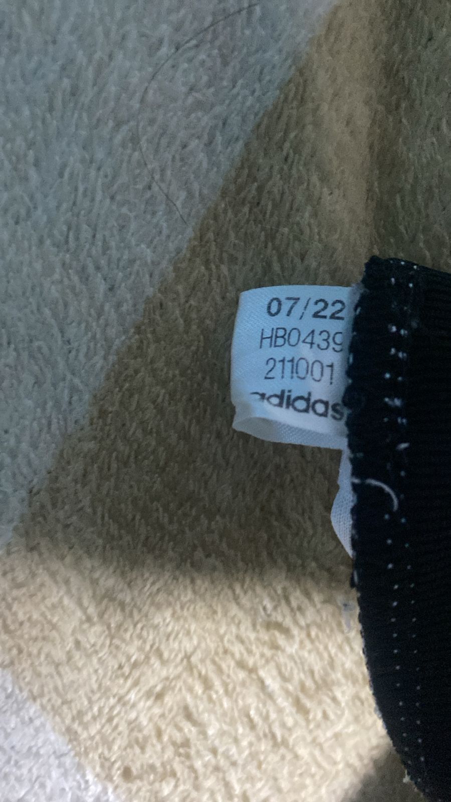 Adidas Adidas Size US XS / EU 42 / 0 - 6 Thumbnail