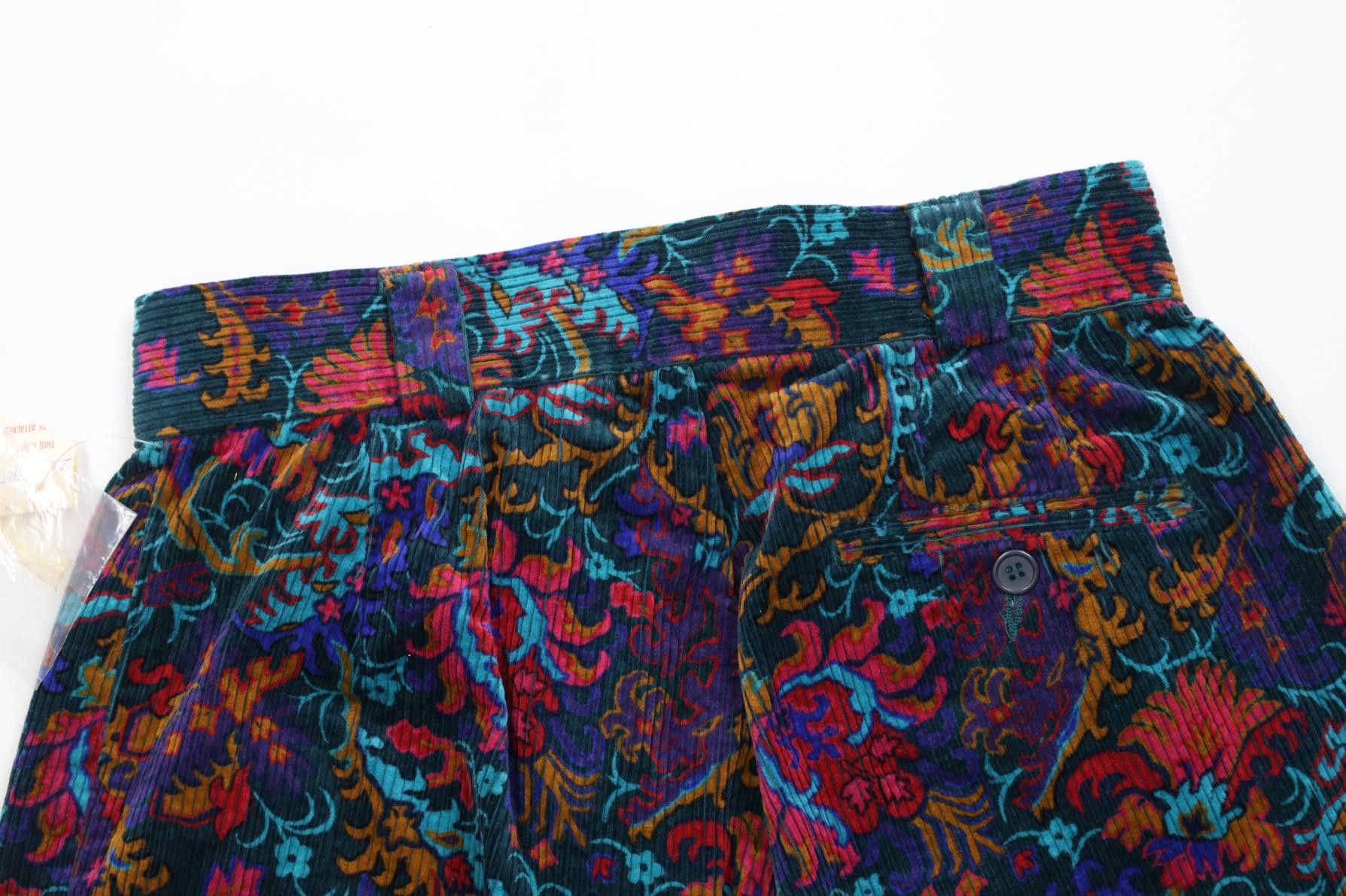 Vintage Deadstock Vintage 90s Streetwear Paisley Corduroy Shorts USA Size 30" / US 8 / IT 44 - 10 Thumbnail
