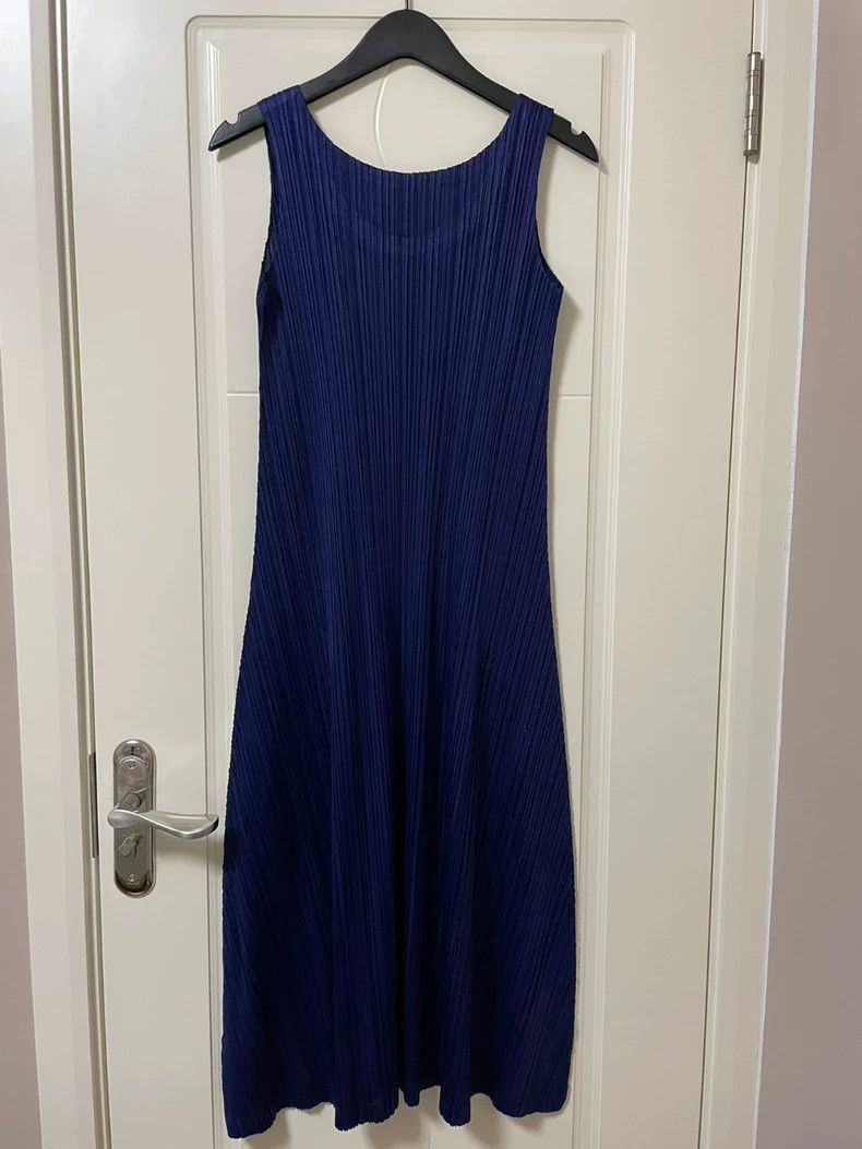 Issey Miyake Issey Miyake size:3 Blue pleated skirt Size XS / US 0-2 / IT 36-38 - 2 Thumbnail