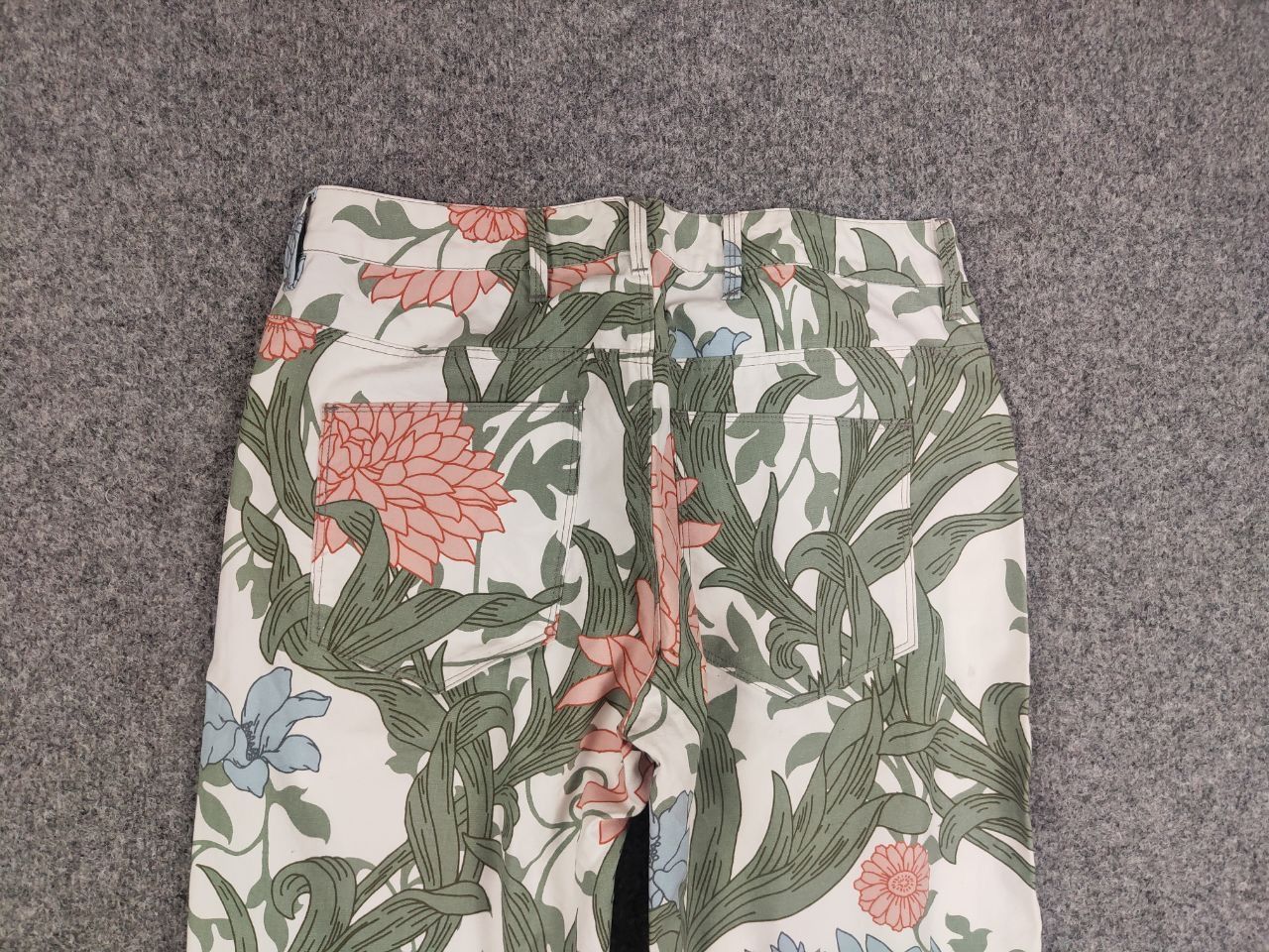 G-Star G-star raw Pharrell 5622 3d tapered flowers Boyfriend Jeans Size US 30 / EU 46 - 10 Thumbnail