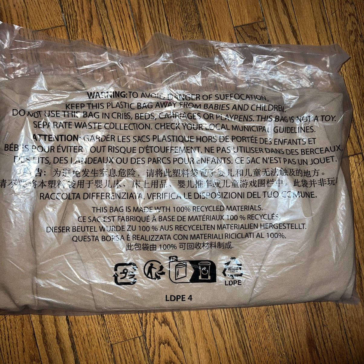 Supreme Supreme Satin Applique Hooded Sweatshirt Light Tan Size XL Size US XL / EU 56 / 4 - 6 Thumbnail