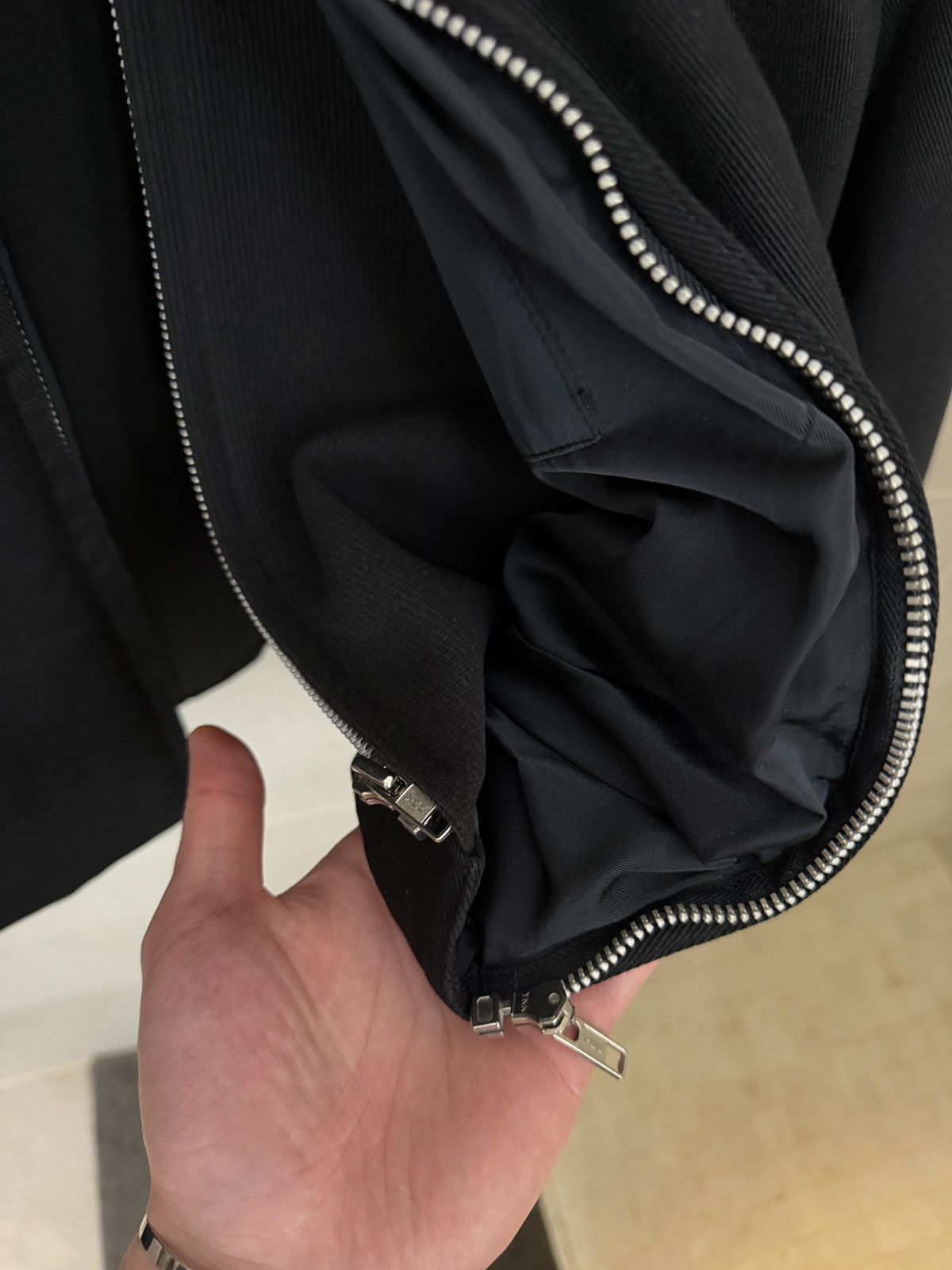 Comme des Garcons Homme Archive Comme Des Garçons Homme 1994 Dual Zipper Bomber Size US M / EU 48-50 / 2 - 4 Thumbnail