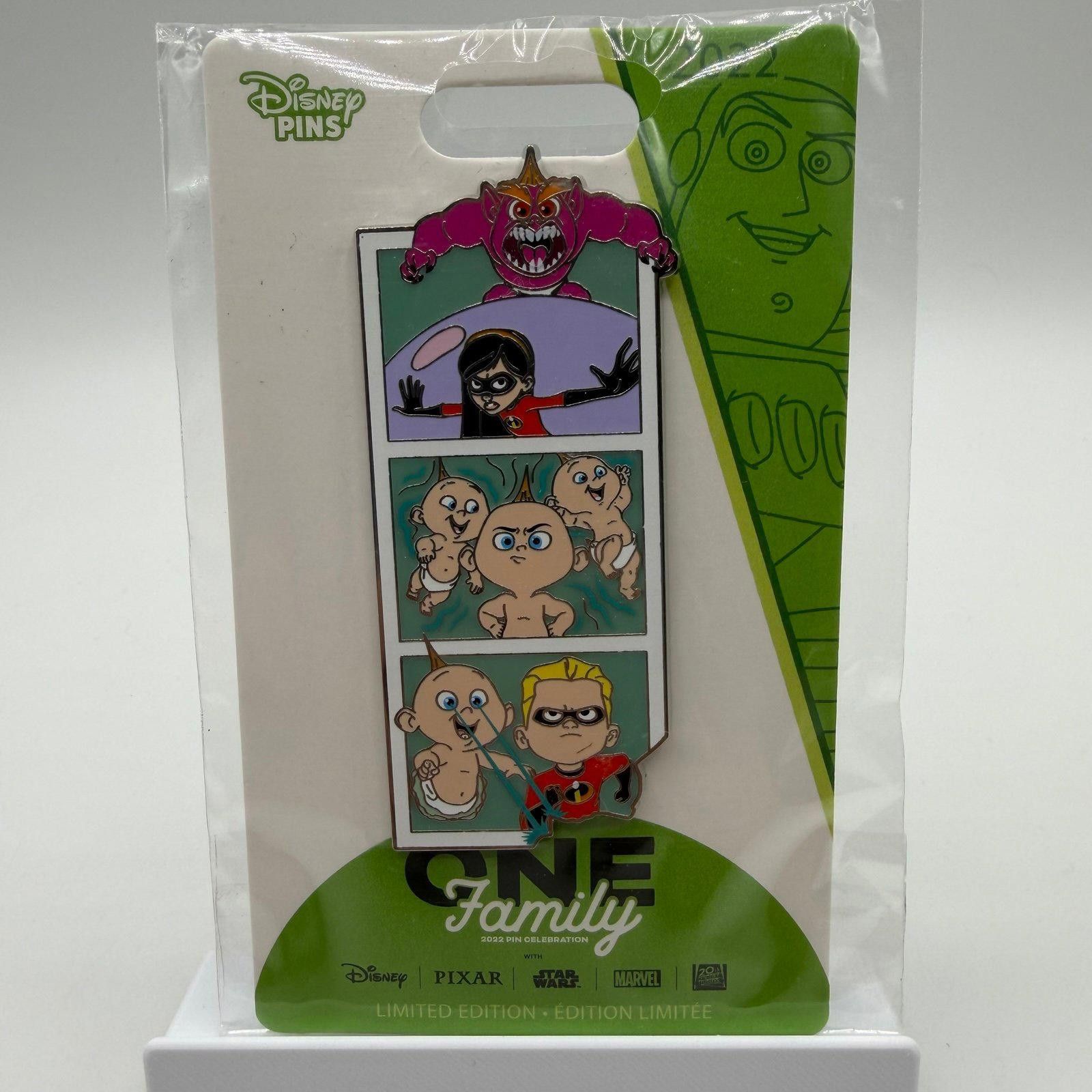 Disney Disney Pin - The Incredibles - Say Cheese - One Family Size ONE SIZE - 1 Thumbnail
