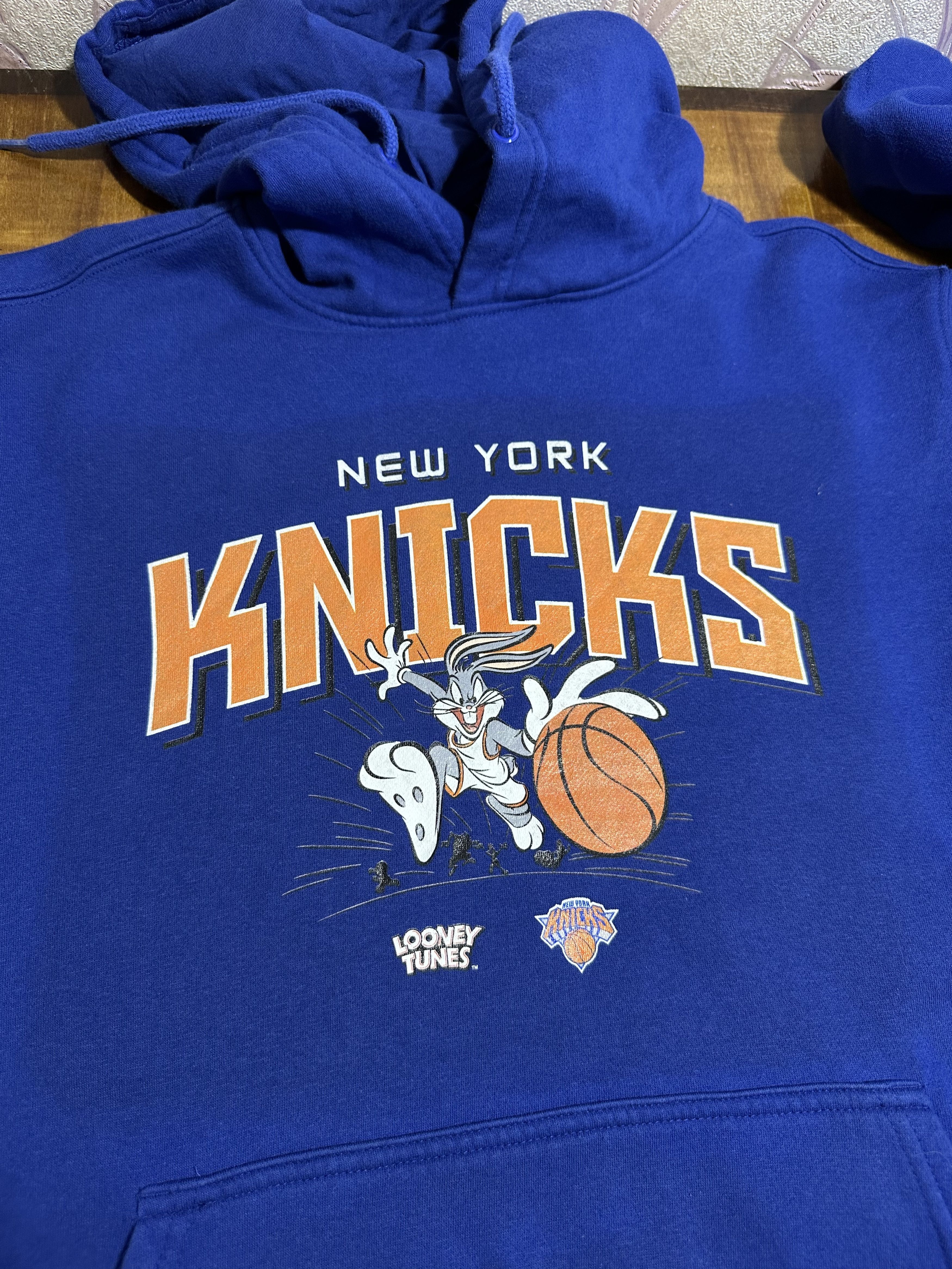 NBA New York Knicks NBA Hoodie Bugs Bunny Looney Tune Size US L / EU 52-54 / 3 - 4 Thumbnail