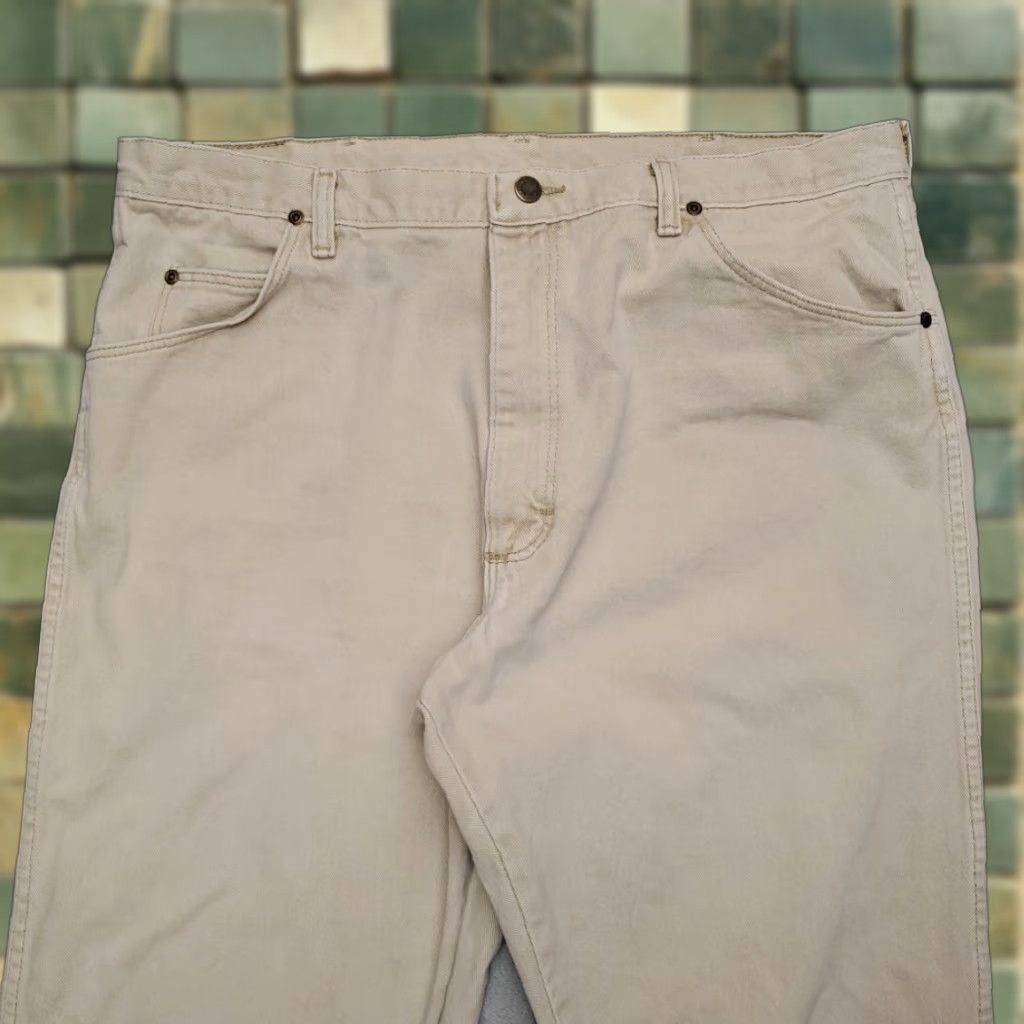 Wrangler VINTAGE Wrangler Jeans Men 40x30 Beige Denim Twill Rugged Wear Work Pant Made in USA Size US 40 / EU 56 - 1 Thumbnail