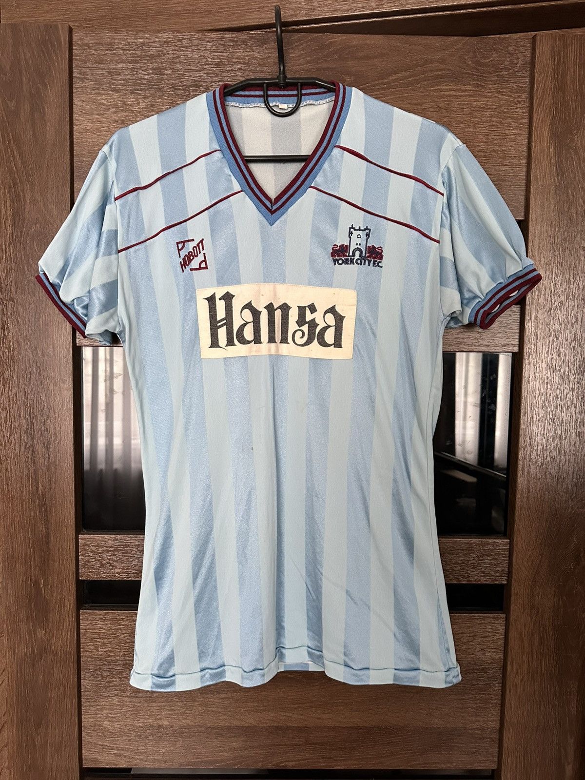 Vintage 1983/1985 York City Hobott Vintage Soccer Jersey Match Worn Size US M / EU 48-50 / 2 - 2 Thumbnail