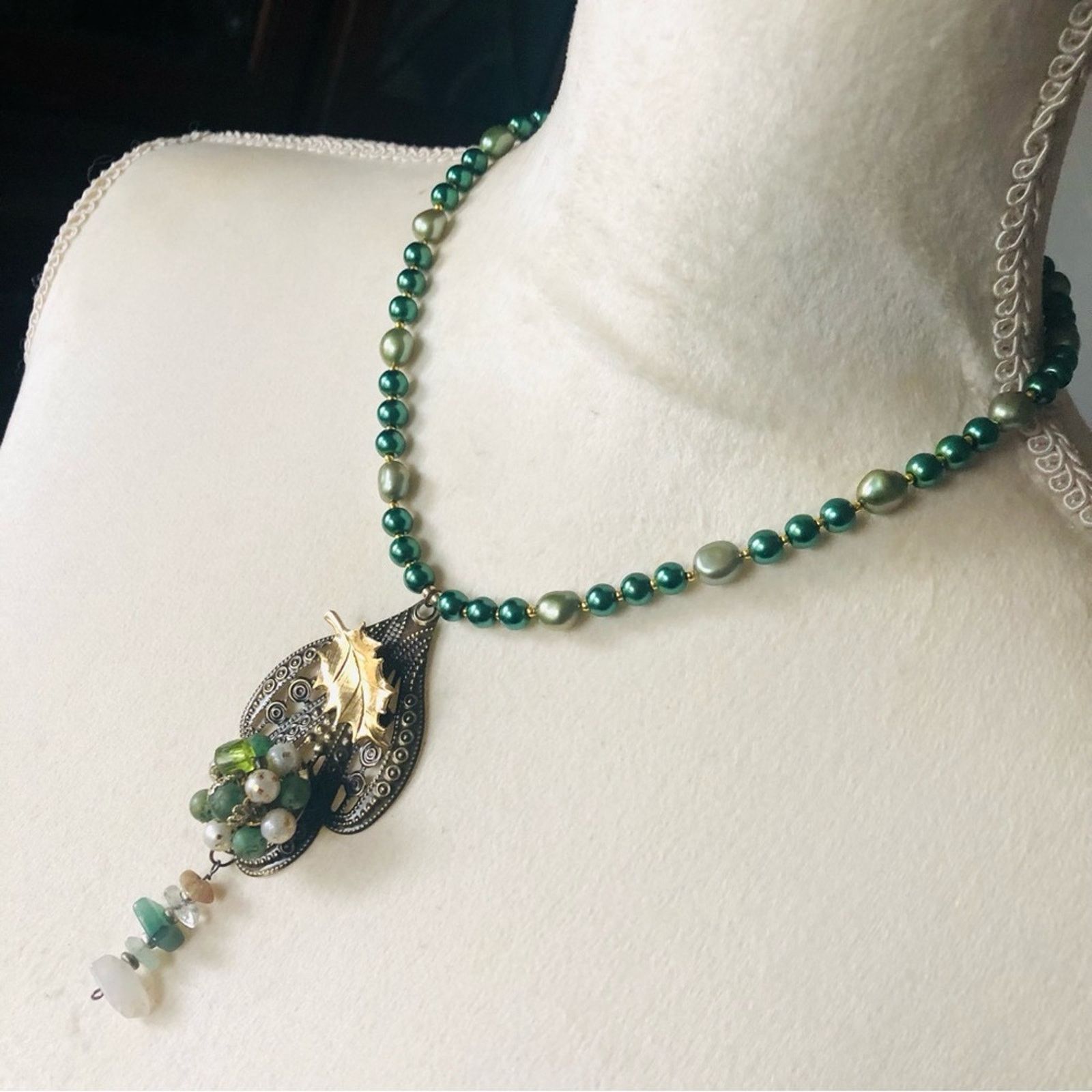 Handmade Handcrafted repurpose sage freshwater Pearl necklace Size ONE SIZE - 4 Thumbnail