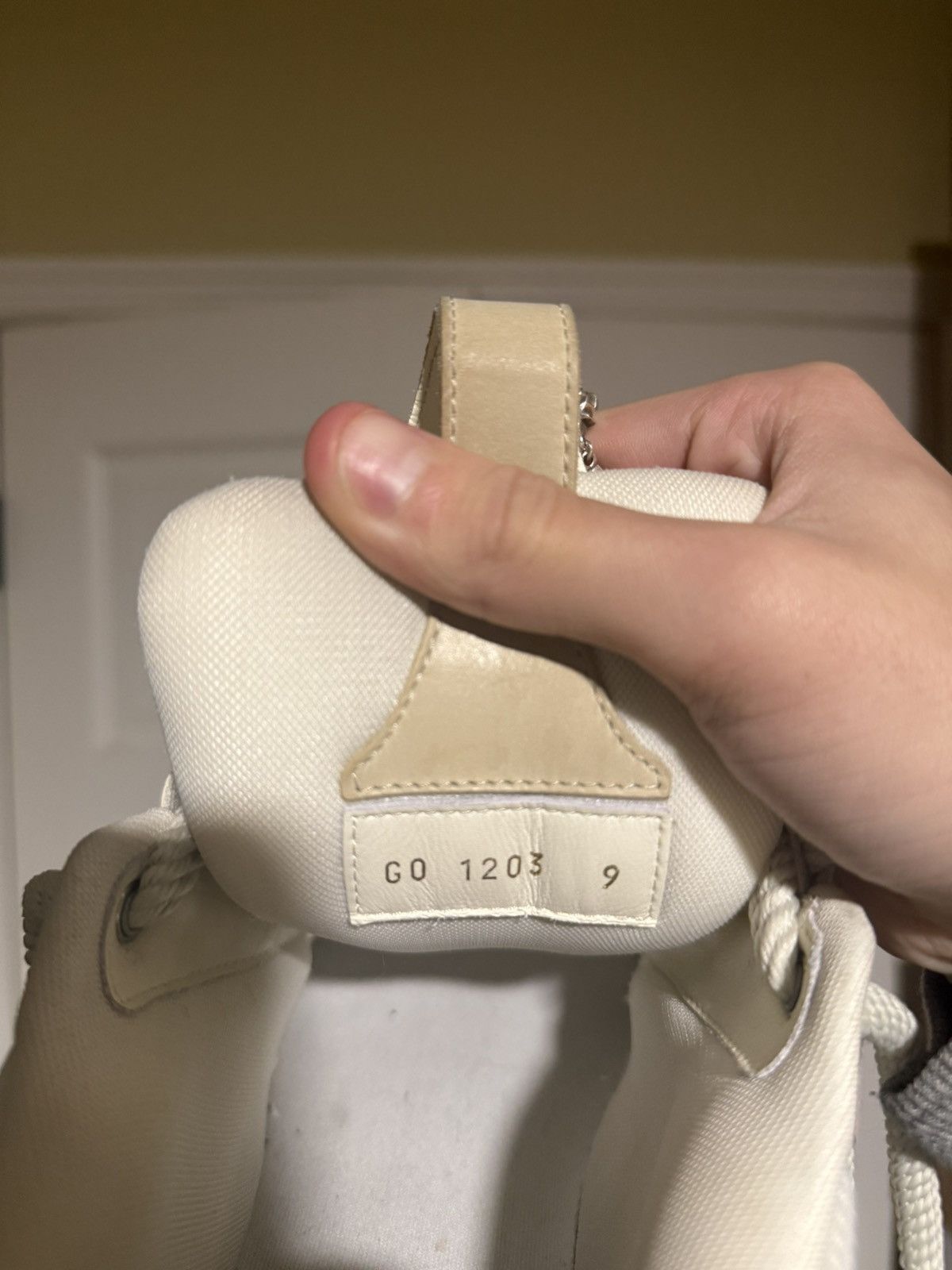 Louis Vuitton Louis Vuitton Cream Skate Trainer Sneaker Size US 11 / EU 44 - 7 Thumbnail