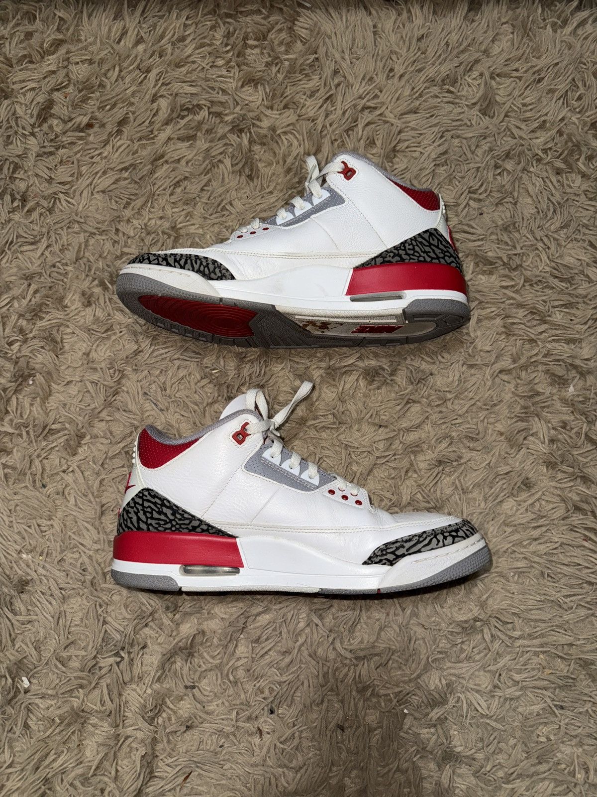 Jordan Brand Jordan 3 Fire Red Size US 11 / EU 44 - 2 Thumbnail