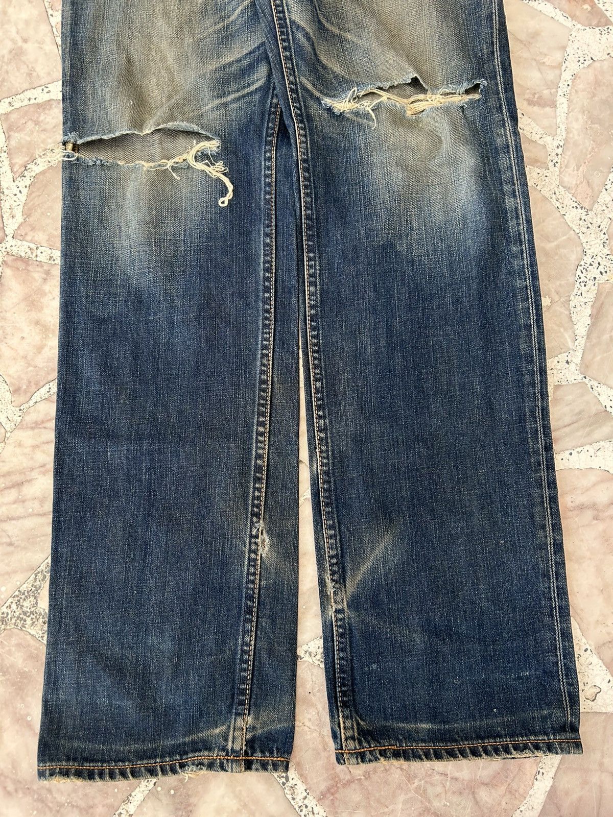 Levi's Levis 702 Ripped Denim Size US 31 - 3 Thumbnail