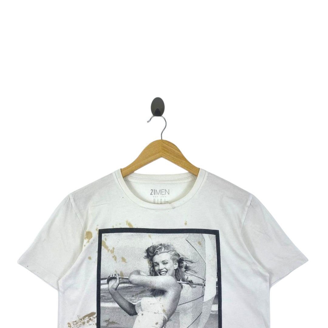 21 Men MARILYN MONROE Andre De Dienes Fotofolio Distress Tee Shirt Size US S / EU 44-46 / 1 - 2 Thumbnail