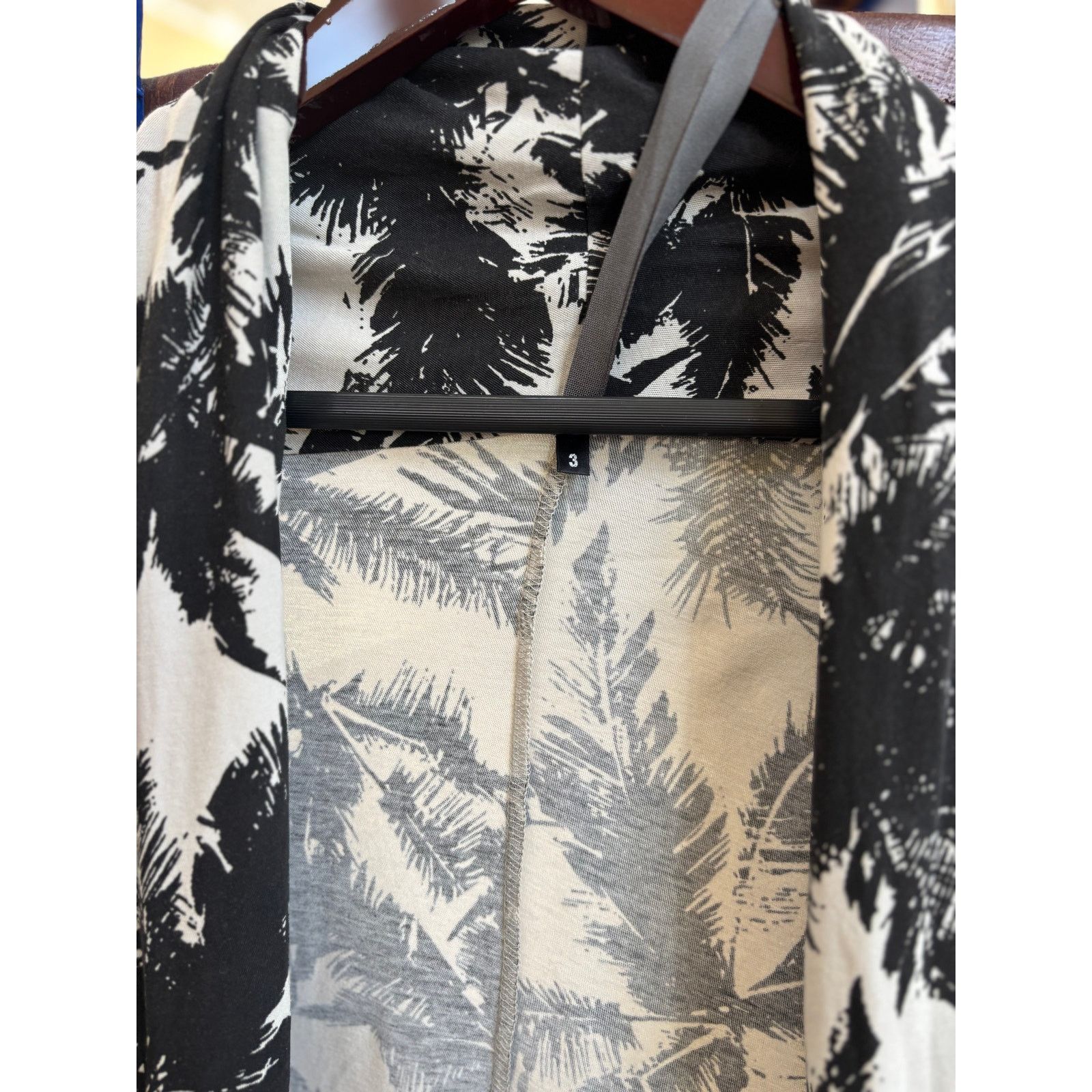 Kazuyuki Kumagai Attachment Kazuyuki Kumagai Black & White Palm Print Open Jacket Size 3 Size US L / EU 52-54 / 3 - 4 Thumbnail