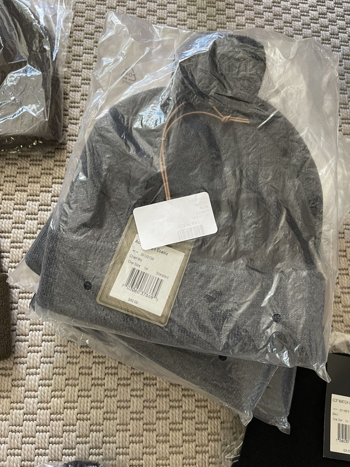 Filson Filson men’s logo beanies Grey one size NWT Size ONE SIZE - 11 Thumbnail