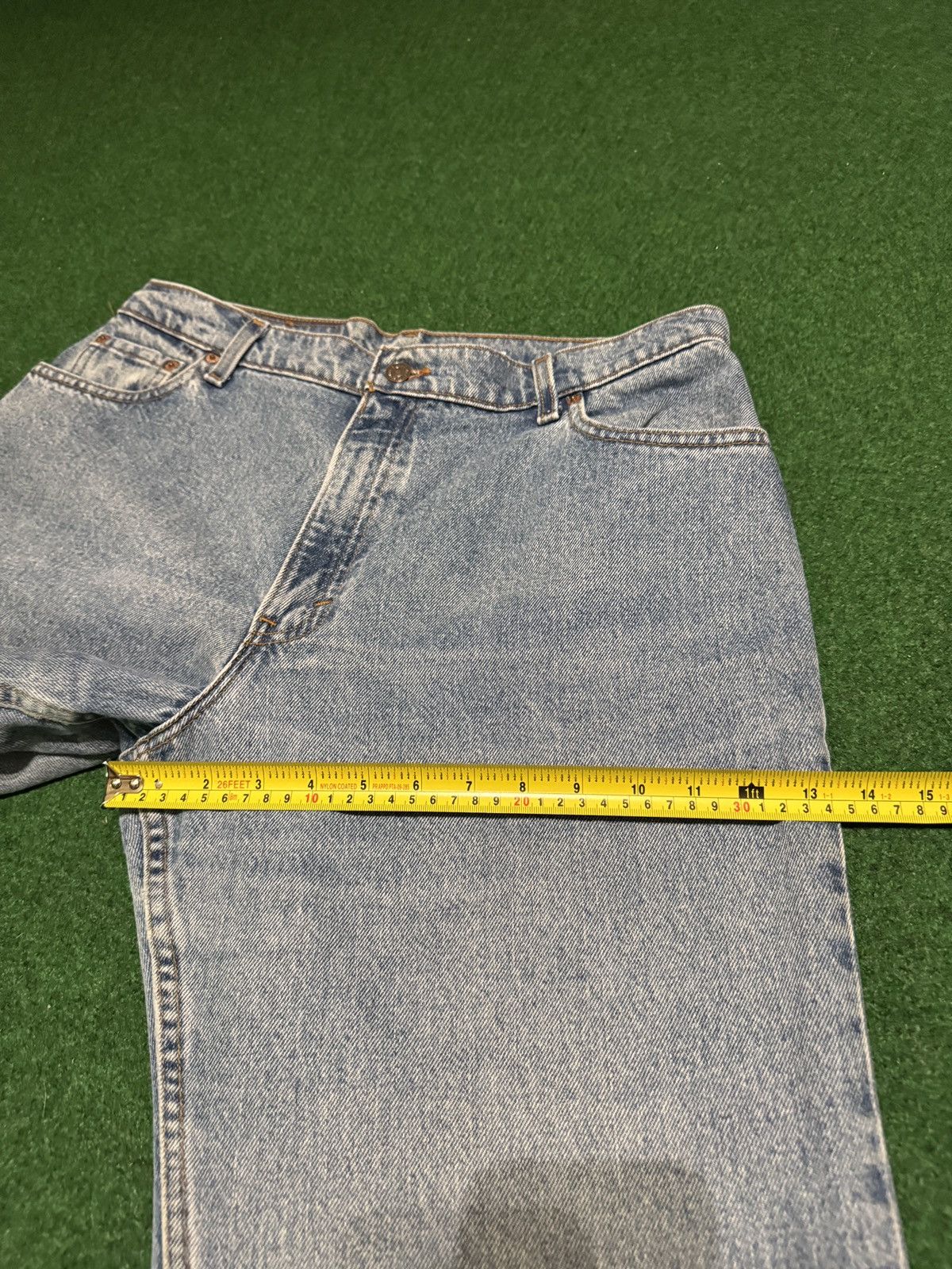 Levi's Vintage Clothing Levis 550 16 90s Relaxed 35x32 Light Wash Tapered Jeans Size 38" / US 16 / IT 52 - 10 Thumbnail