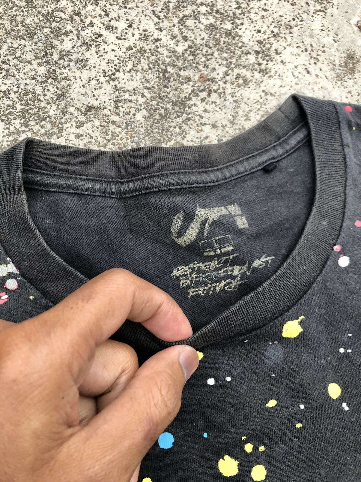 Futura × Uniqlo SUN FADED FUTURA UNIQLO TEE Size US L / EU 52-54 / 3 - 2 Thumbnail