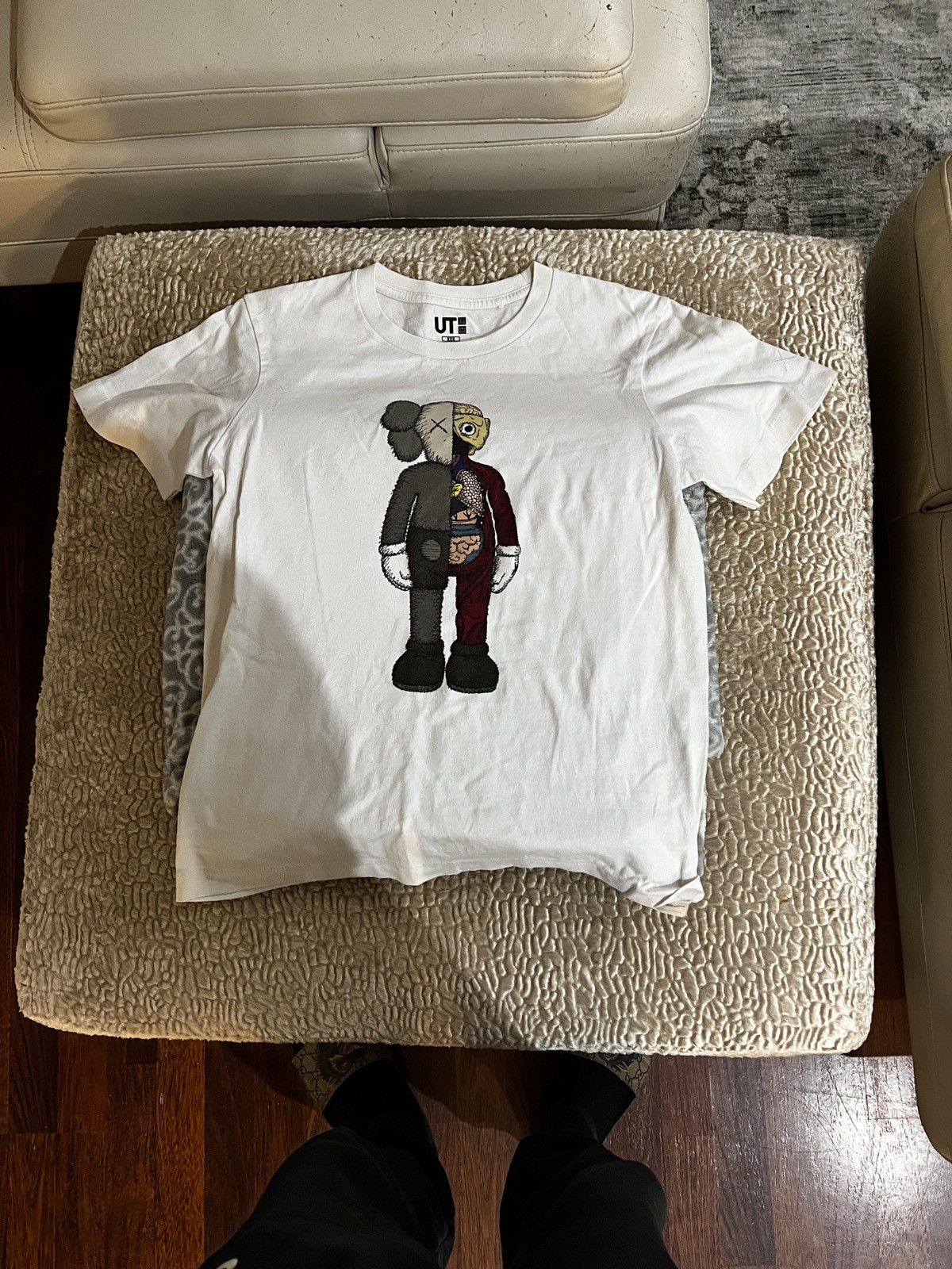 Kaws × Uniqlo KAWS x Uniqlo flayed tee Size US XXS / EU 40 - 1 Thumbnail