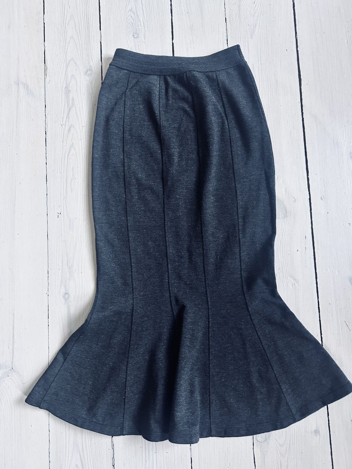 Chanel CHANEL Boutique 93A – Vintage Wool Skirt – IT38 / FR38 Size 27" / US 4 / IT 40 - 6 Thumbnail