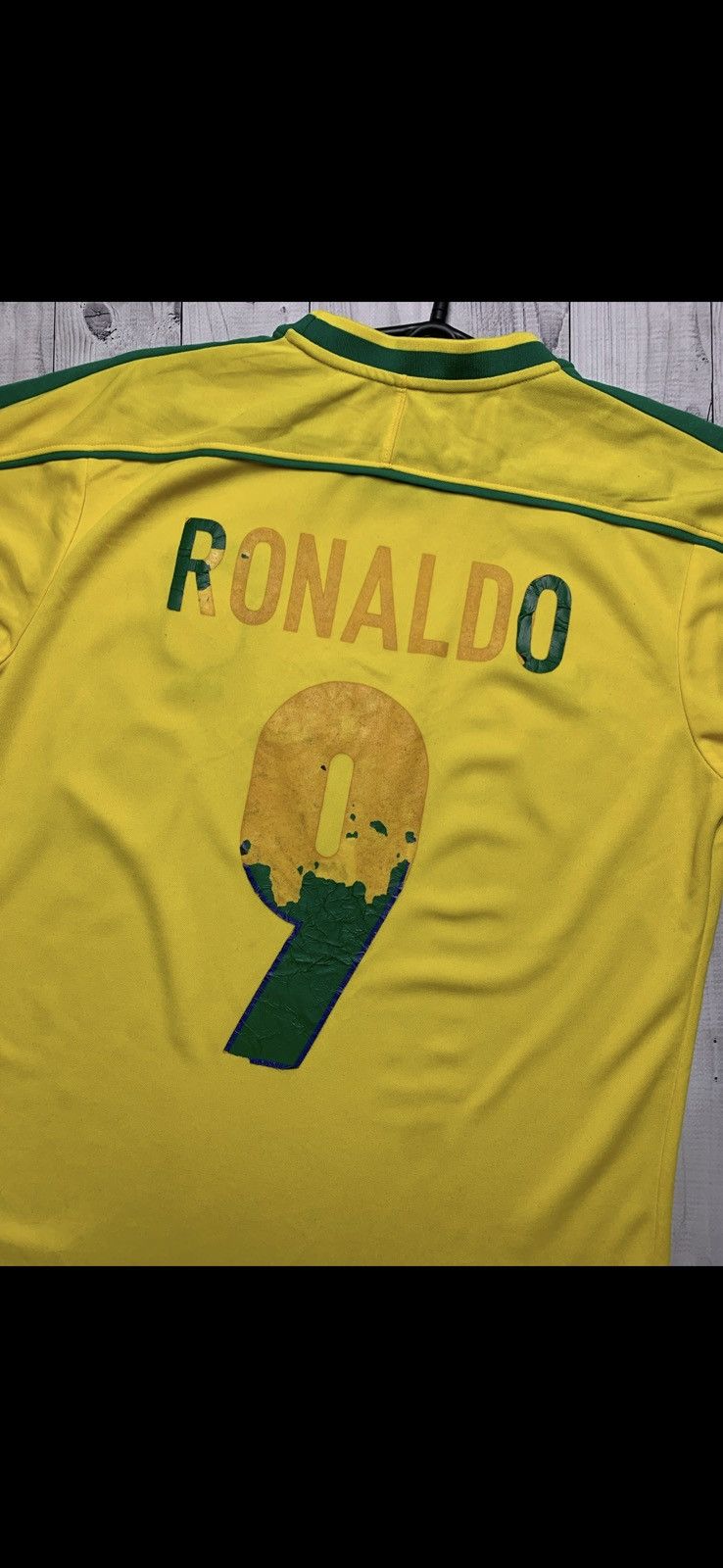 Vintage Vintage rare soccer tee Brazil logo 9 yellow Size US L / EU 52-54 / 3 - 8 Thumbnail